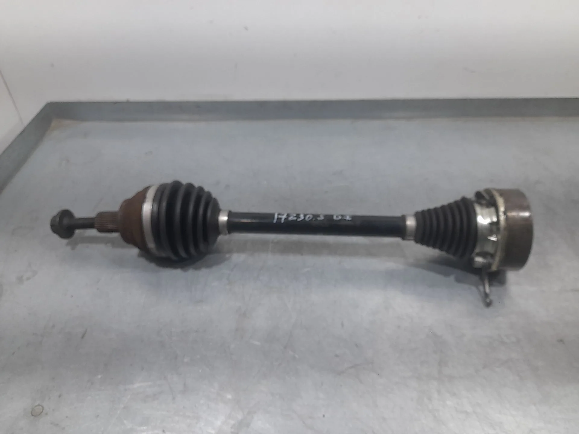 Transmision Delantera Izquierda para Volkswagen Golf Vi (5K1)