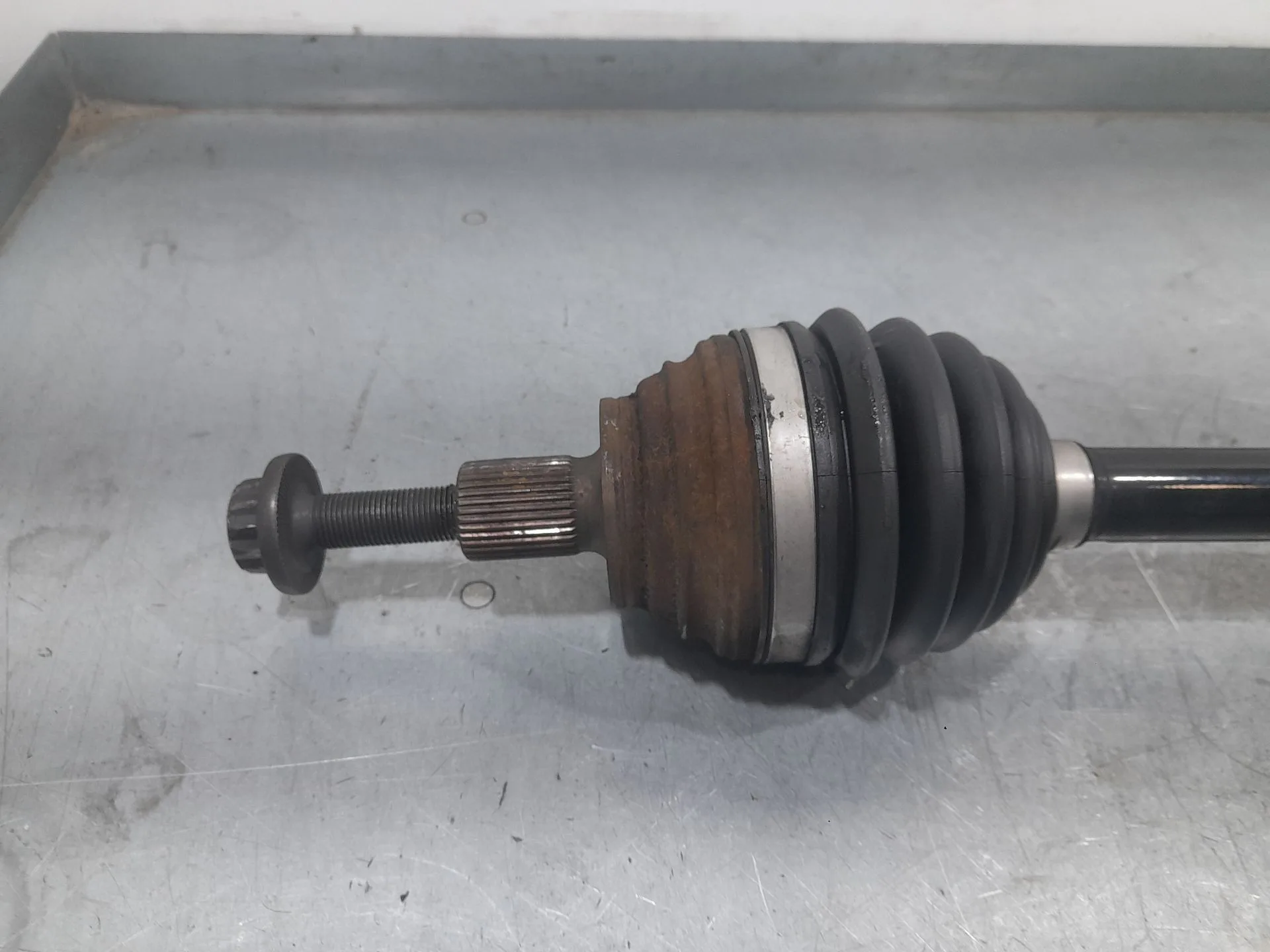 Transmision Delantera Izquierda para Volkswagen Golf Vi (5K1)
