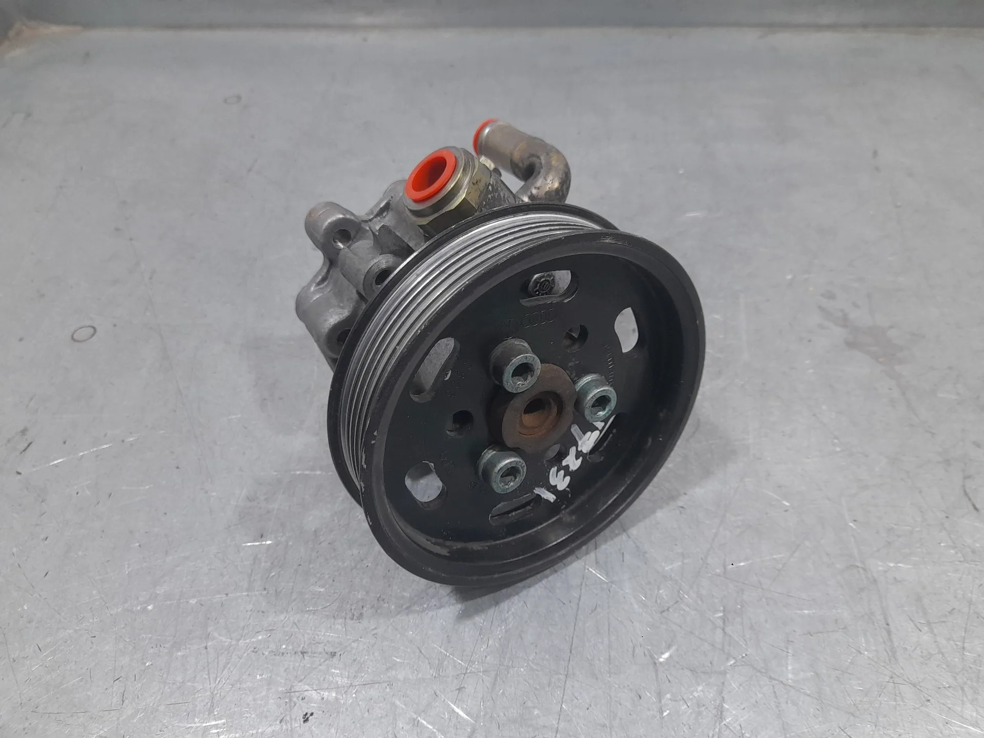 Bomba Direccion para Audi A3 (8L1)
