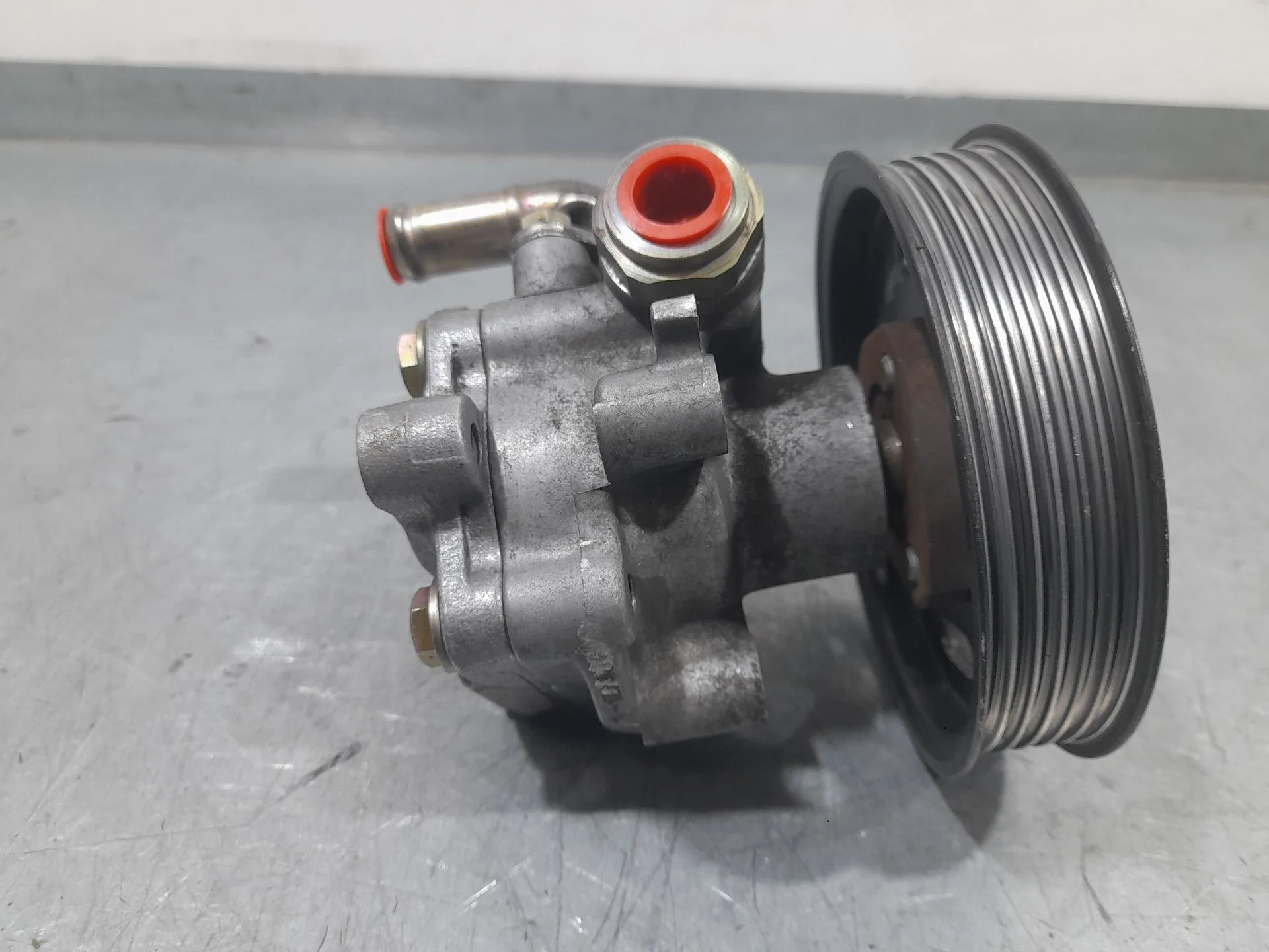 Bomba Direccion para Audi A3 (8L1)