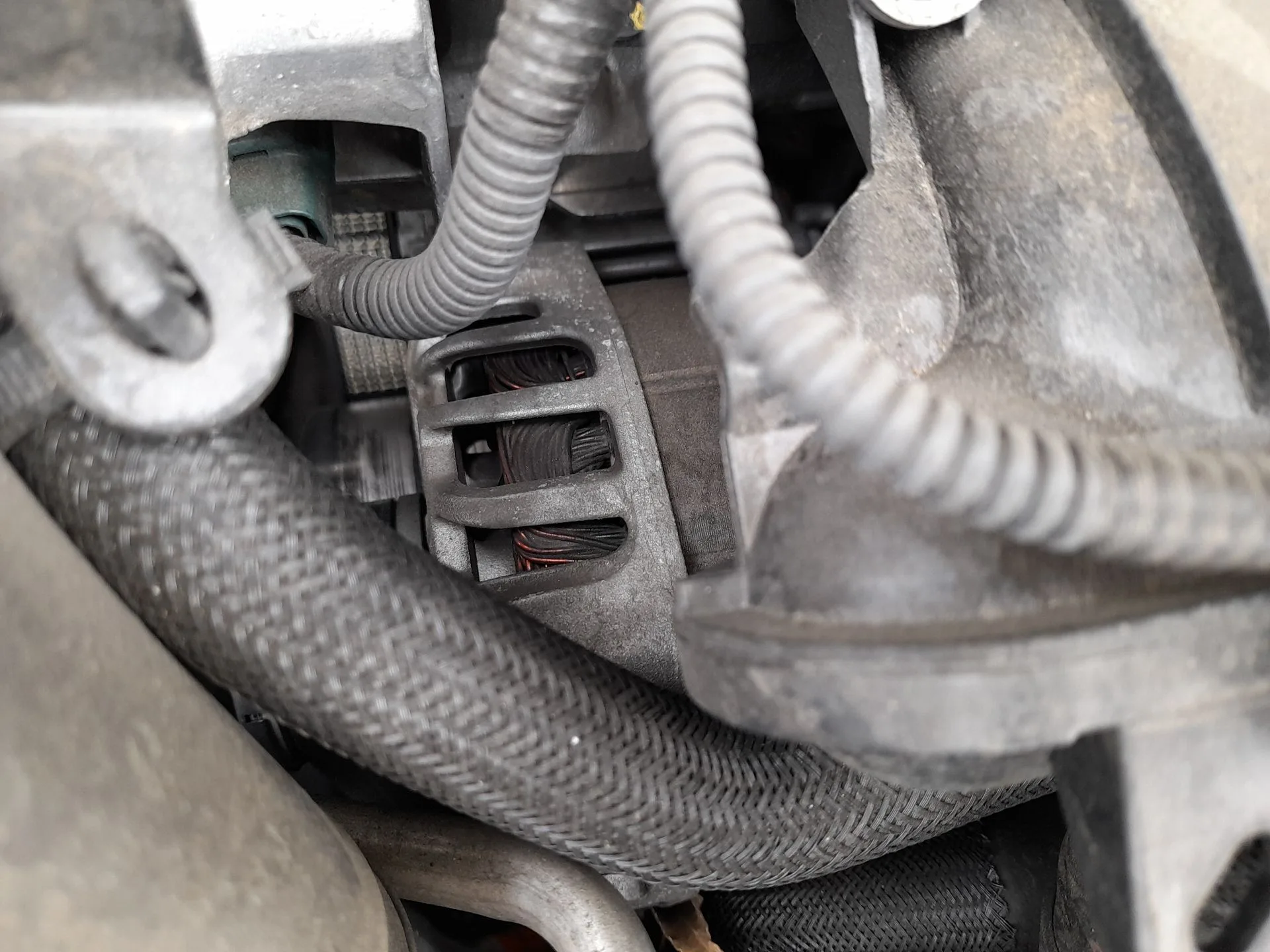 Alternador para Nissan Micra V (K14)