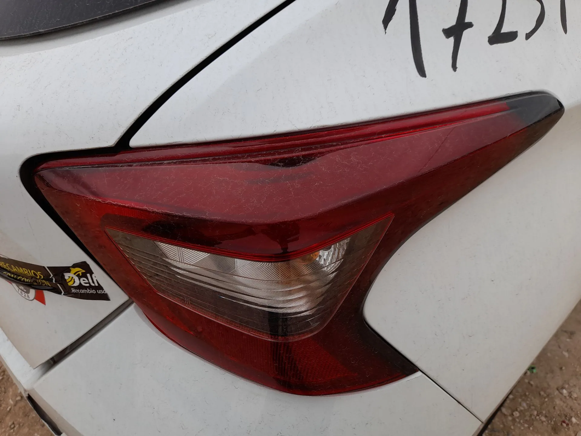 Piloto Trasero Derecho para Nissan Micra V (K14)