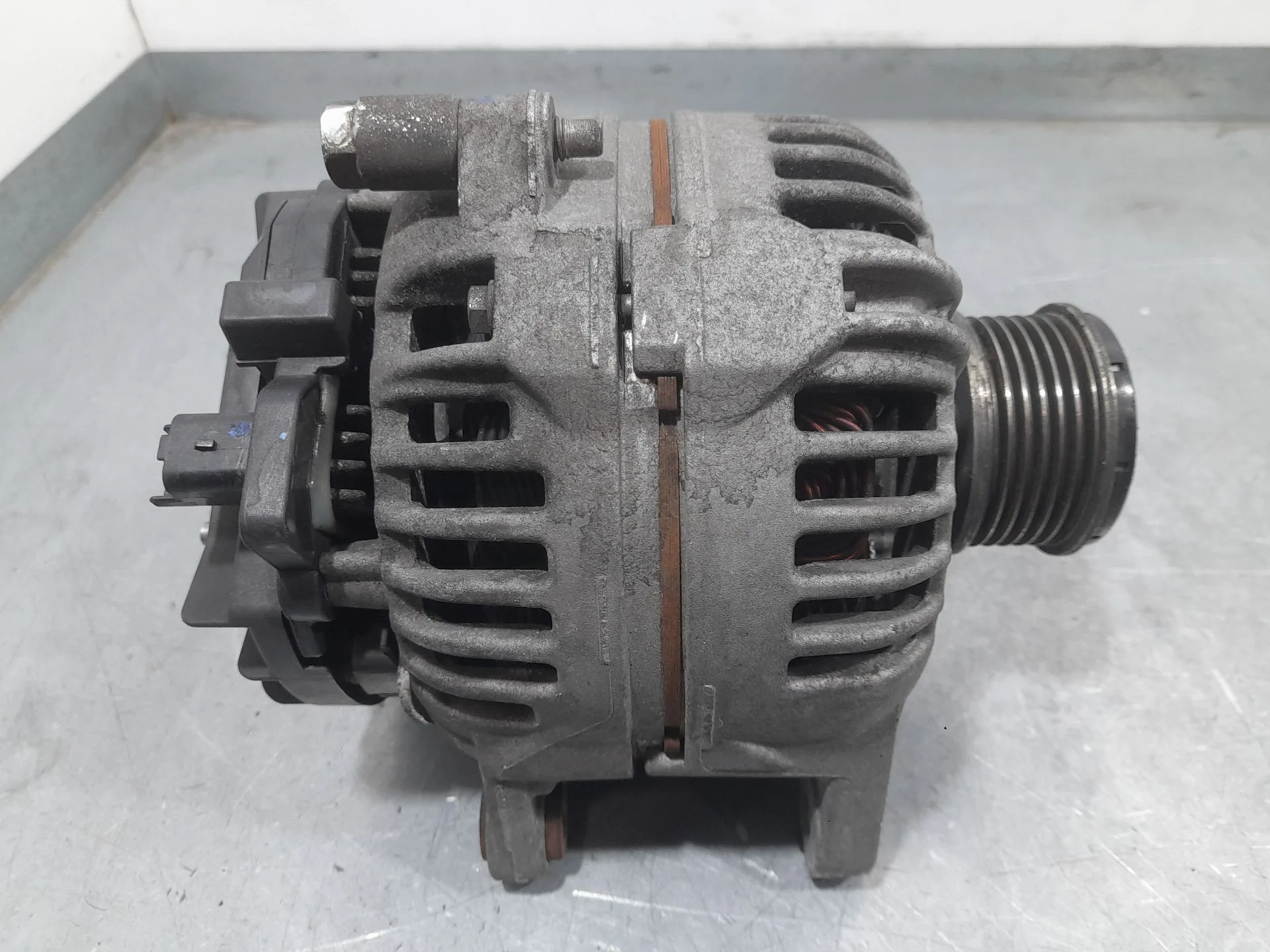 Alternador para Nissan Nv200 Furgoneta