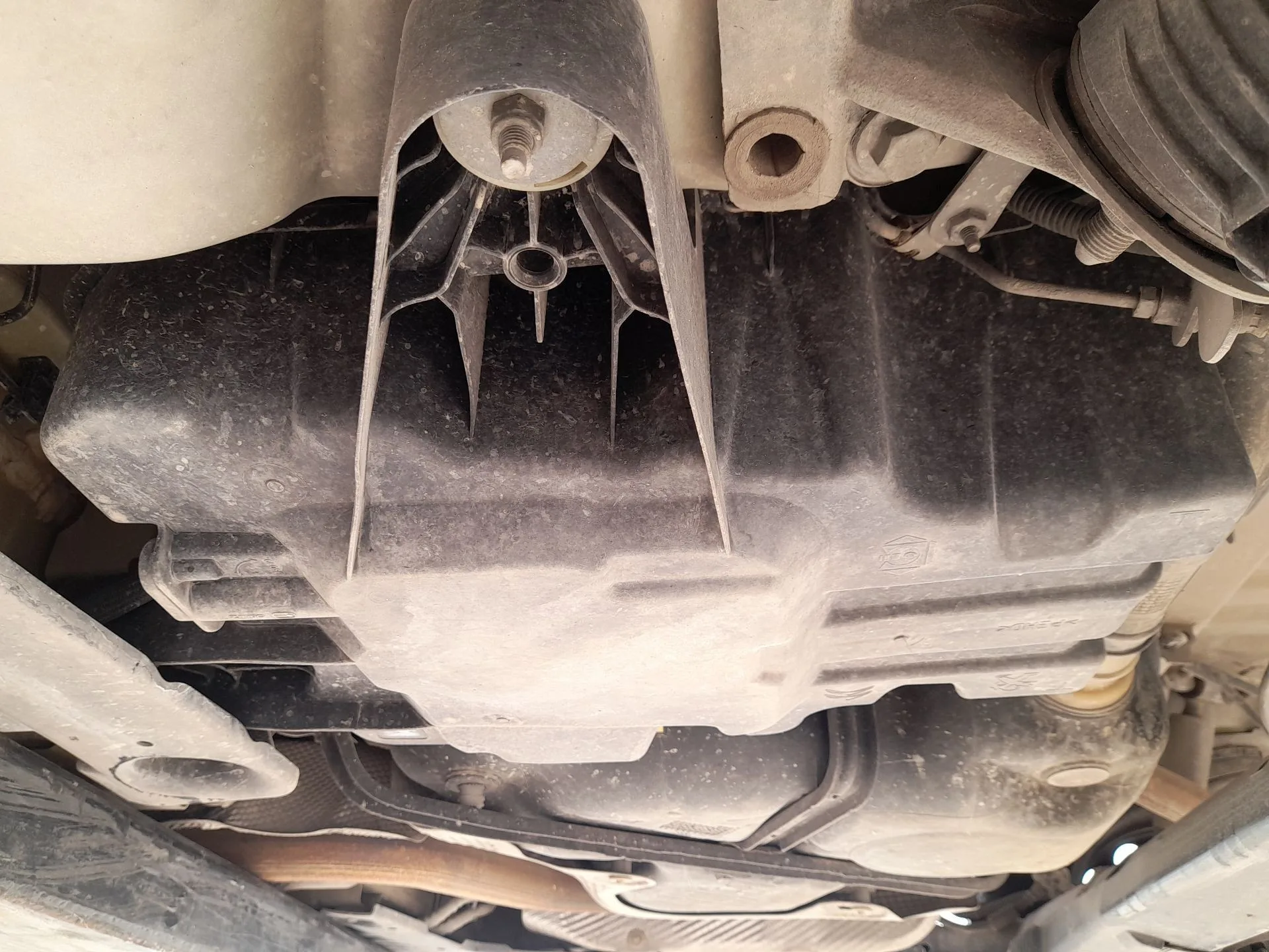 Deposito Adblue para Citroën Berlingo Furgoneta/Monovolumen (K9)