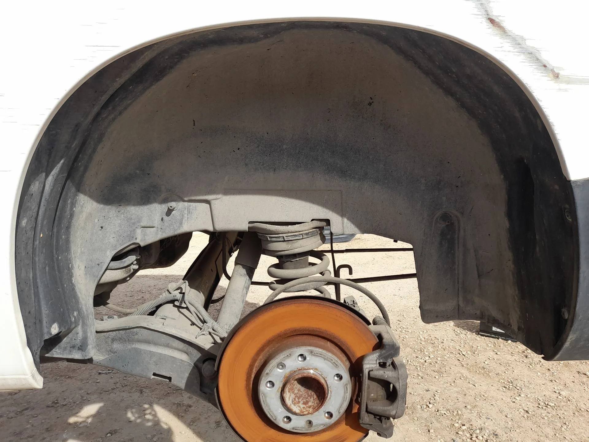 Plastico Pase Rueda Tras. Izq. para Citroën Berlingo Furgoneta/Monovolumen (K9)