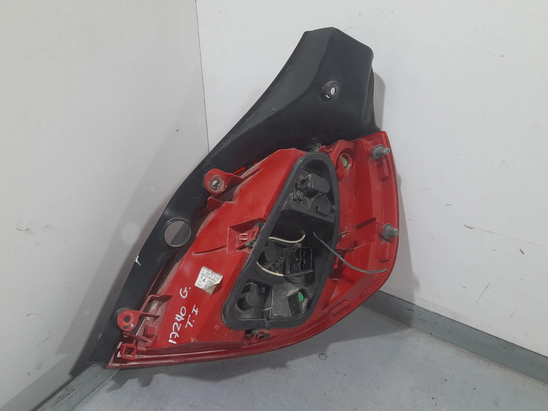 Piloto Trasero Izquierdo Interior para Renault Clio Iii (Br0/1, Cr0/1)