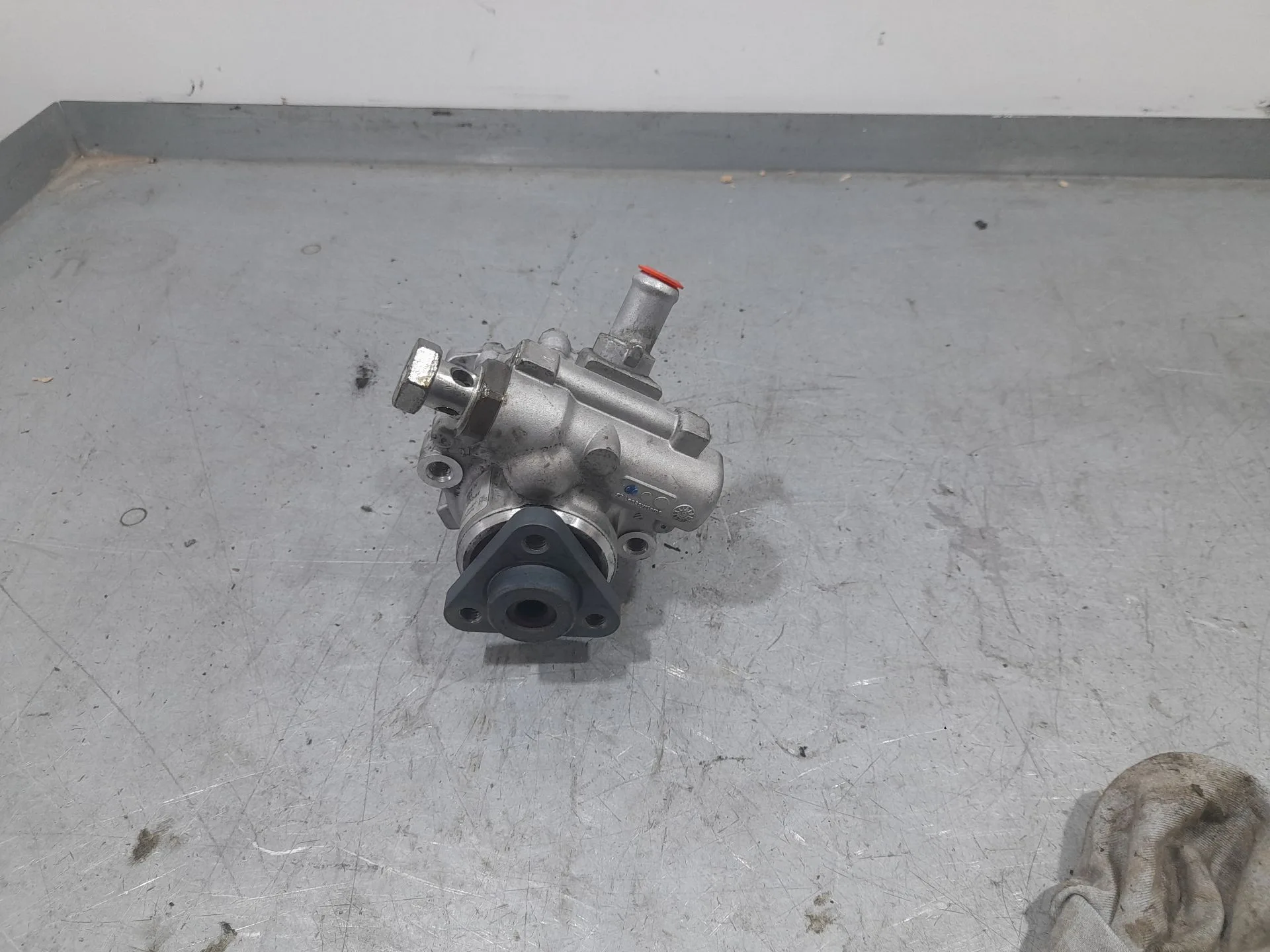 Bomba Direccion para Seat Exeo (3R2)
