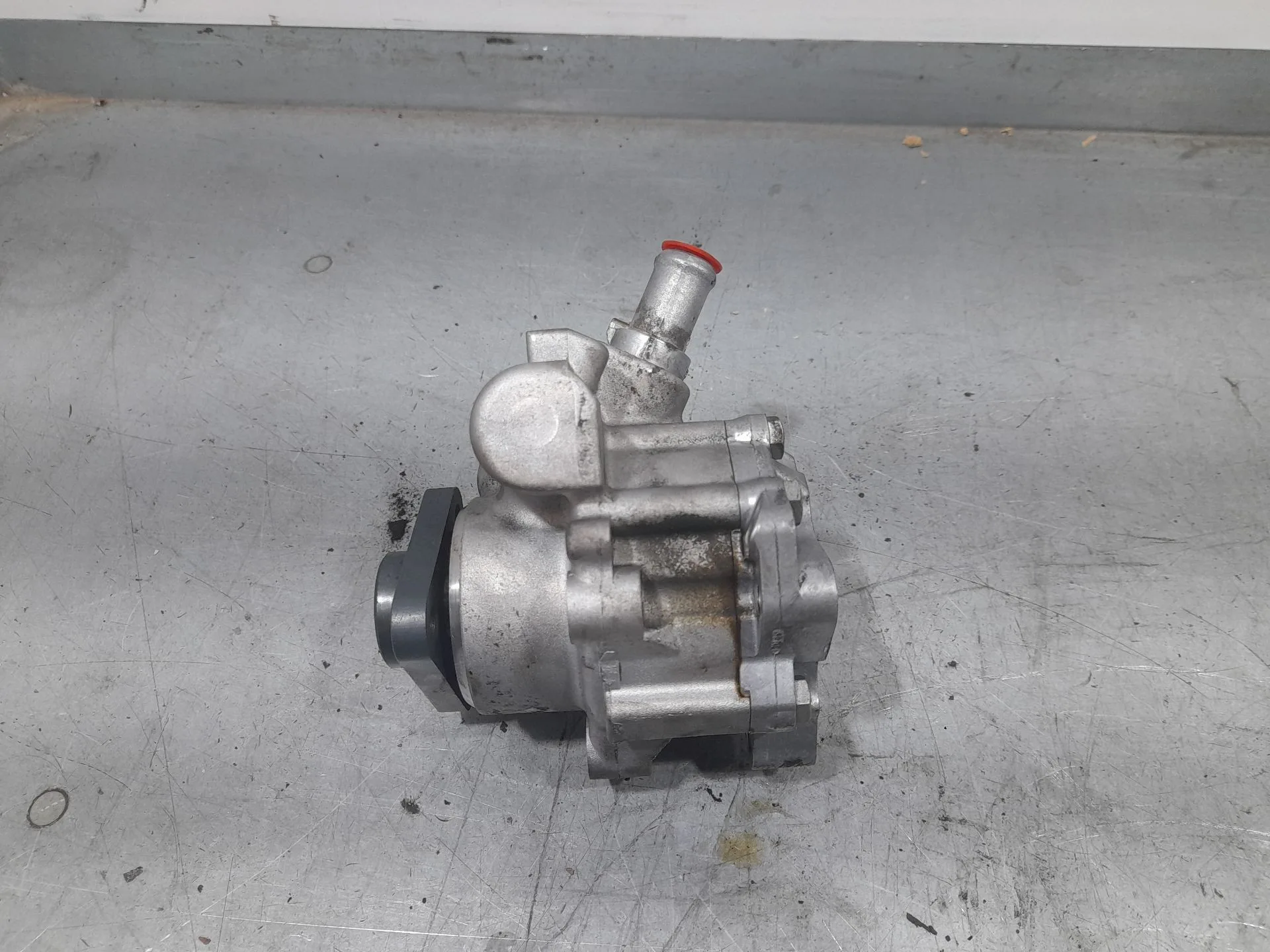Bomba Direccion para Seat Exeo (3R2)