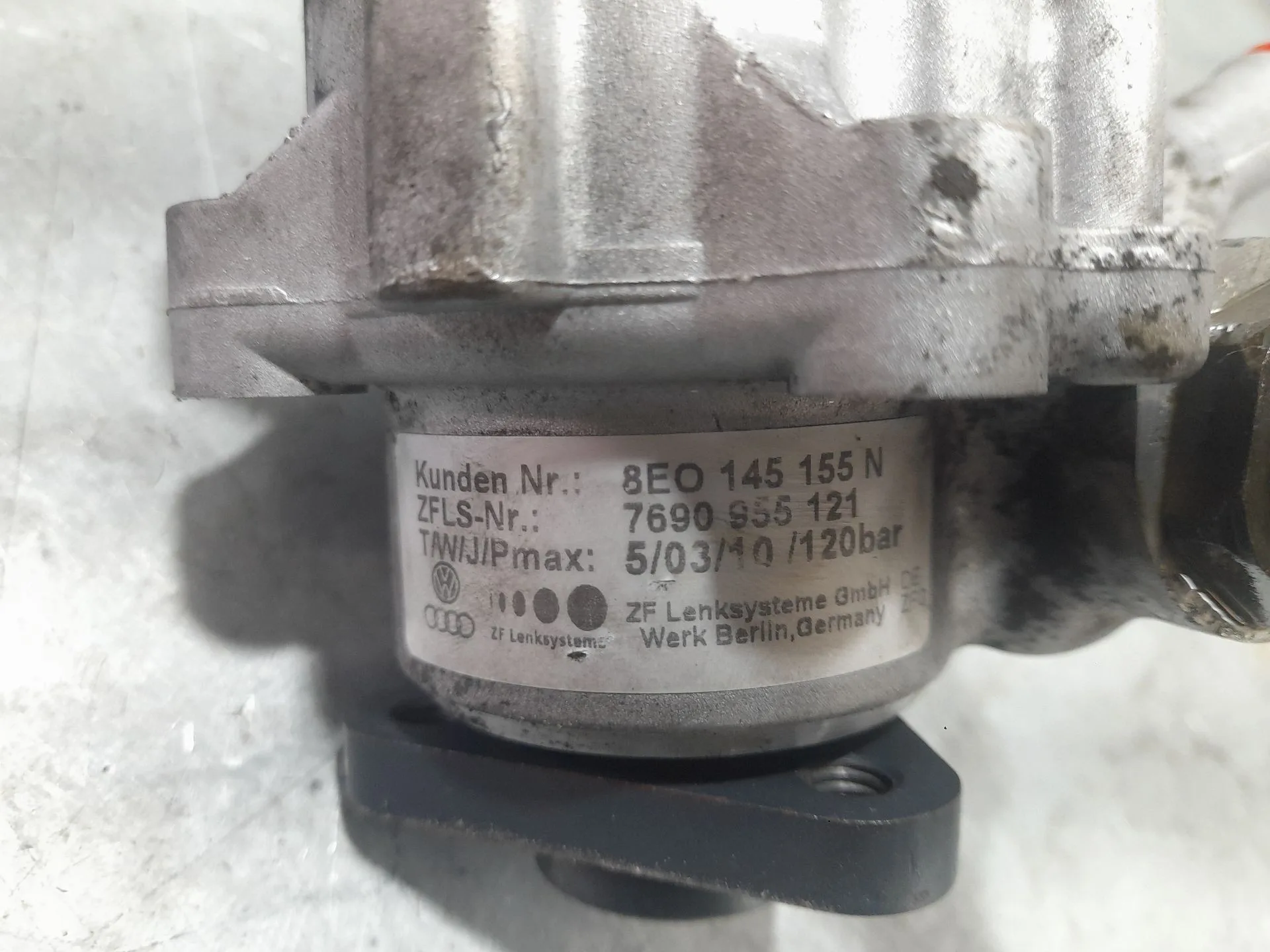 Bomba Direccion para Seat Exeo (3R2)