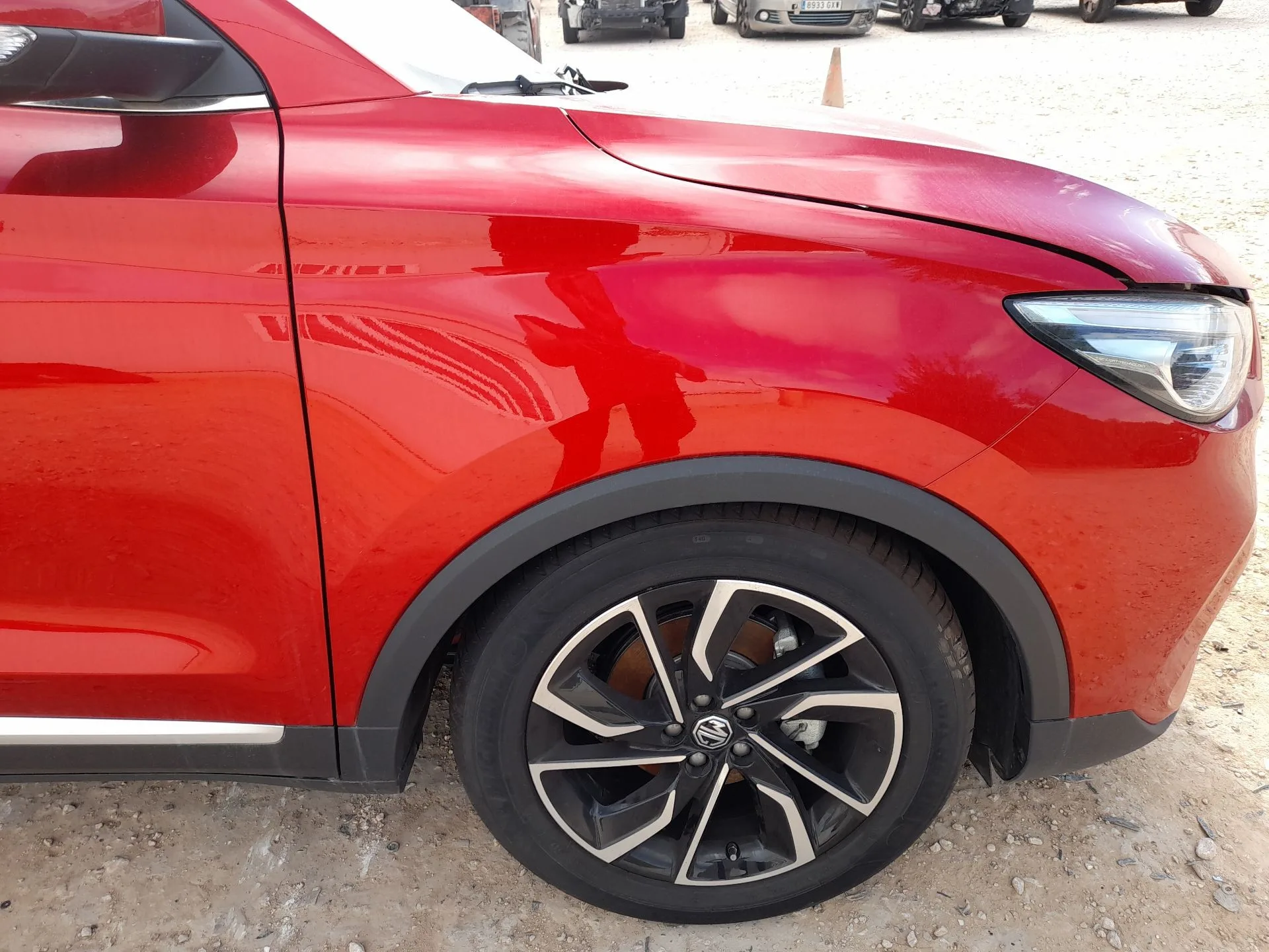 Aleta Delantera Derecha para Mg Zs Suv (Azs1)