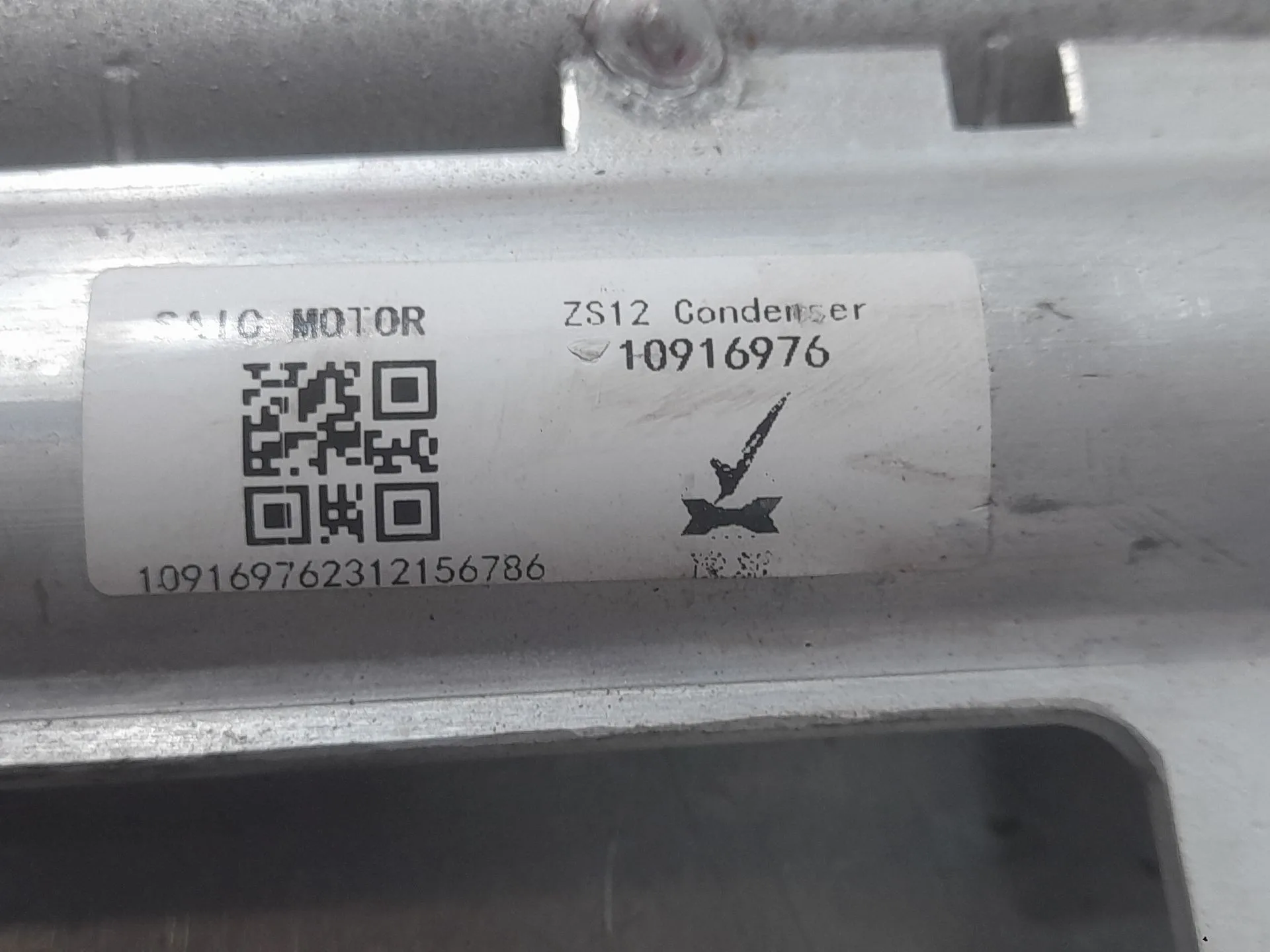 Condensador / Radiador Aire Acondicionado para Mg Zs Suv (Azs1)