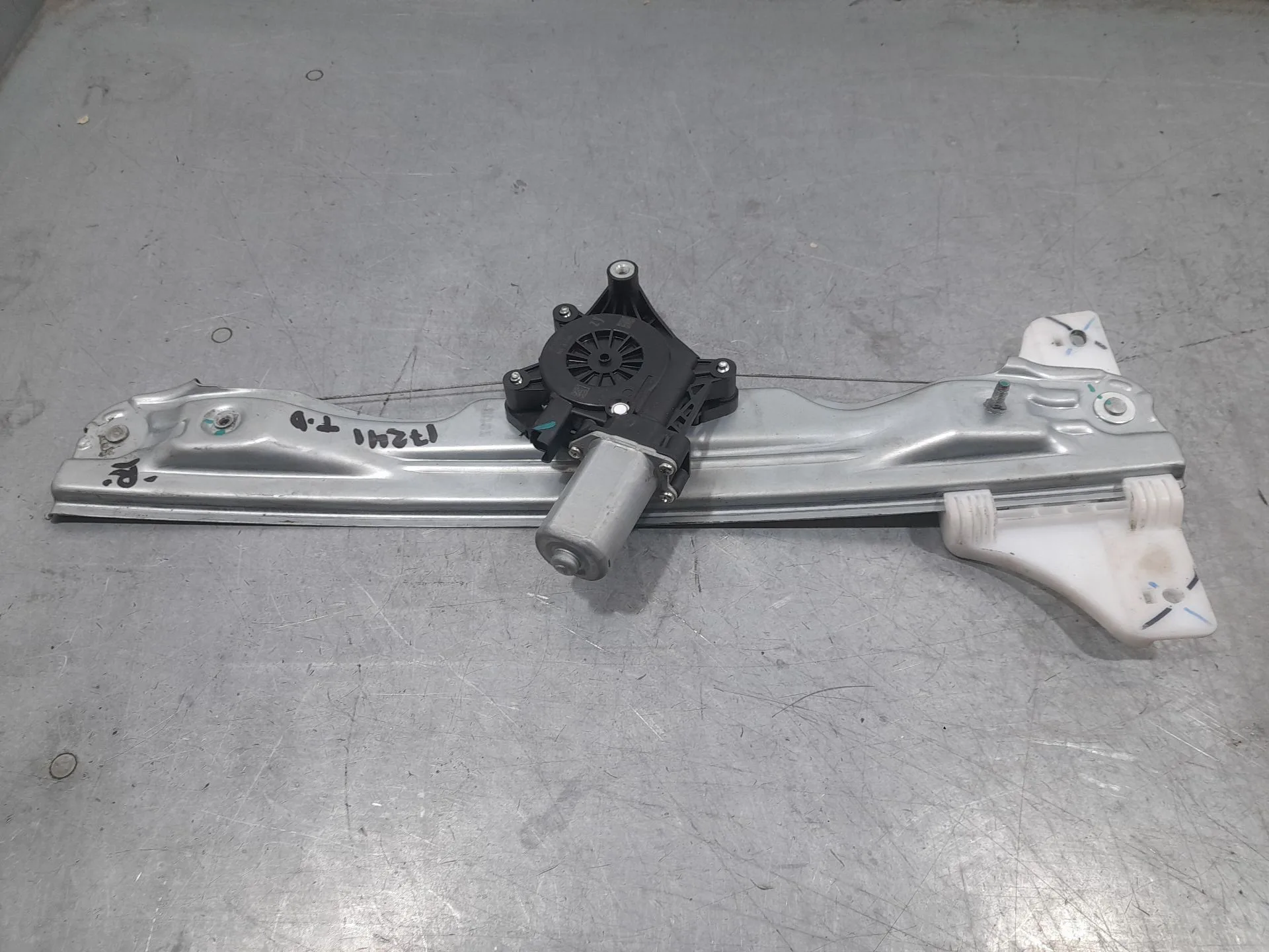 Elevalunas Trasero Derecho para Mg Zs Suv (Azs1)