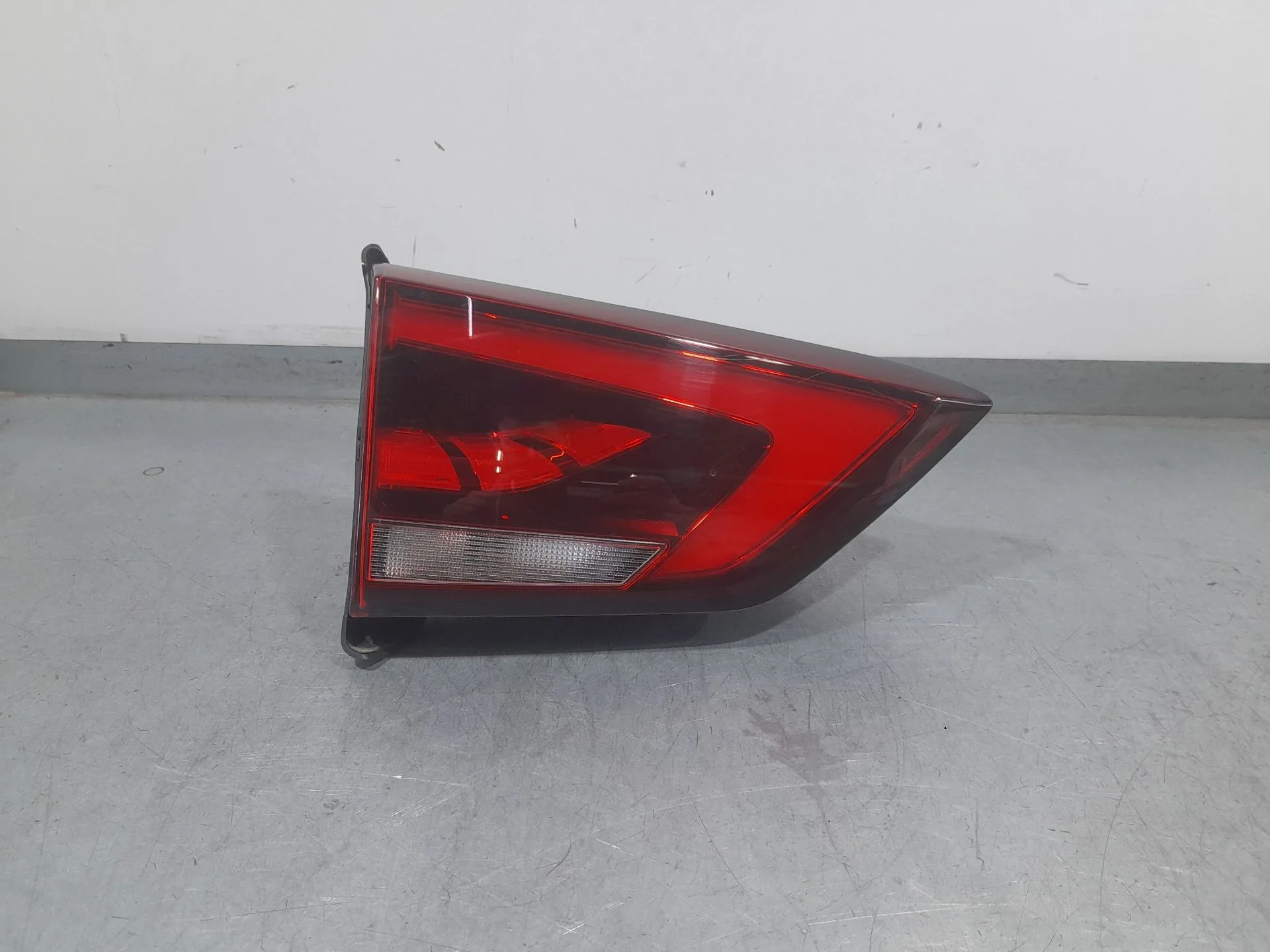 Piloto Trasero Izquierdo Interior para Mg Zs Suv (Azs1)