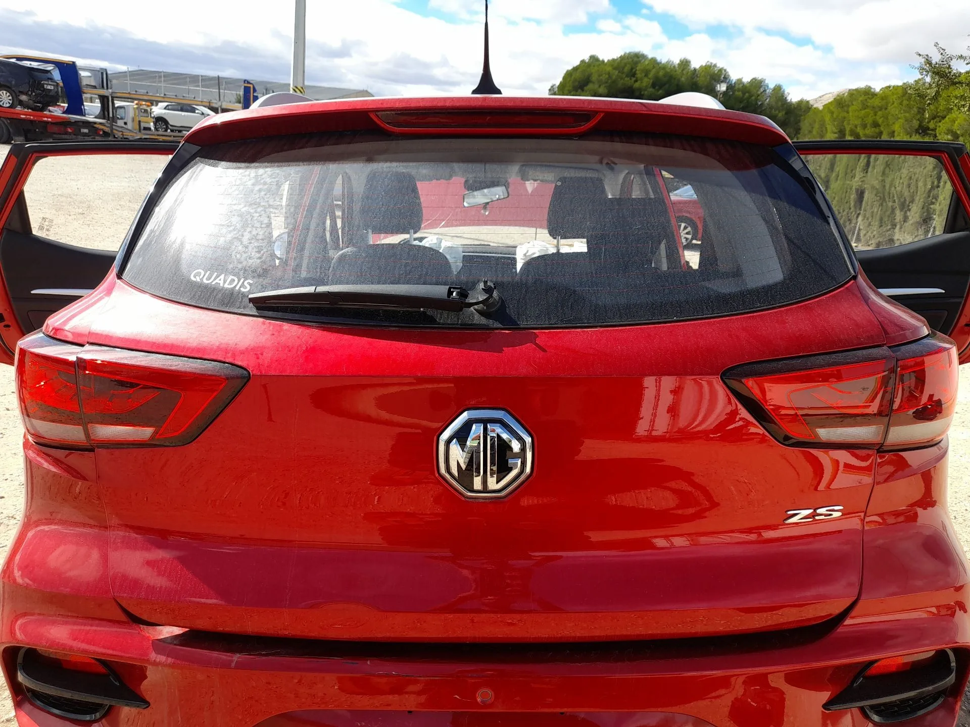 Porton Trasero para Mg Zs Suv (Azs1)