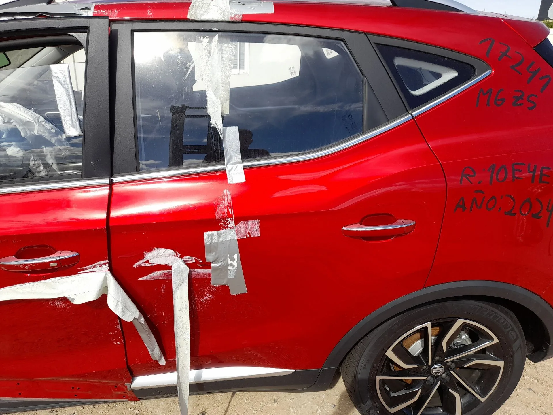 Puerta Trasera Izquierda para Mg Zs Suv (Azs1)