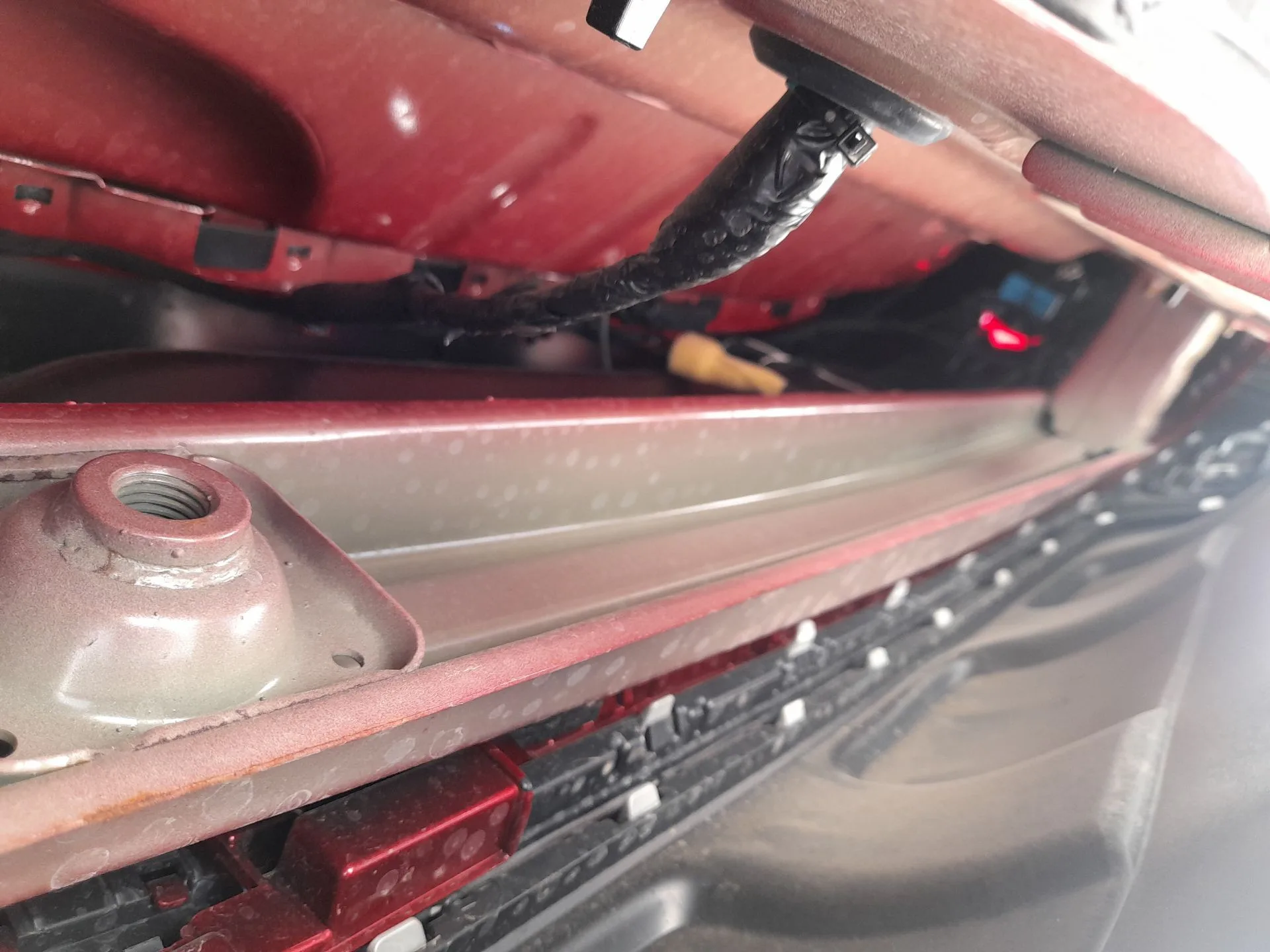 Refuerzo Paragolpes Trasero para Mg Zs Suv (Azs1)