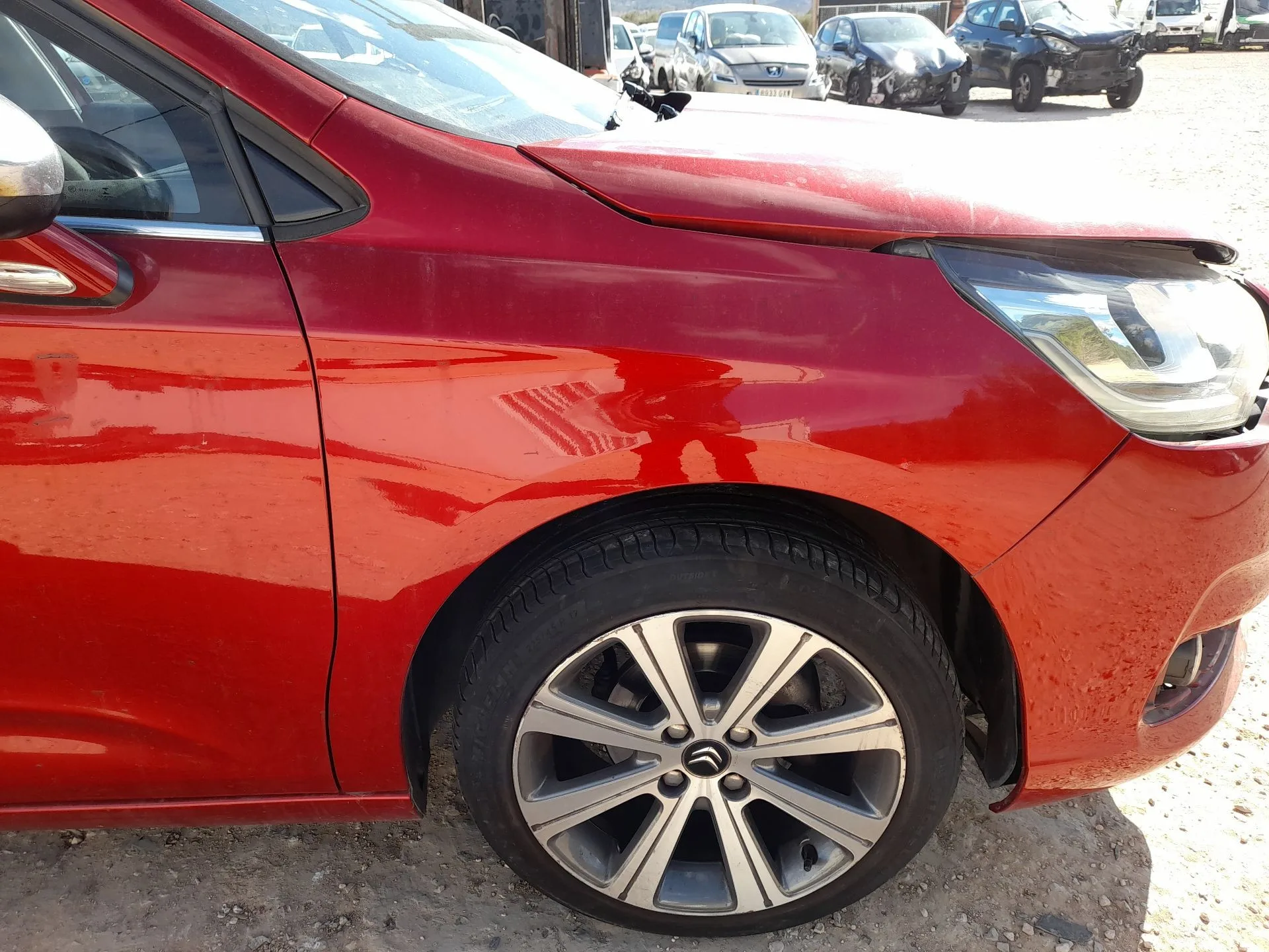 Aleta Delantera Derecha para Citroën C4 Ii (Nc_)