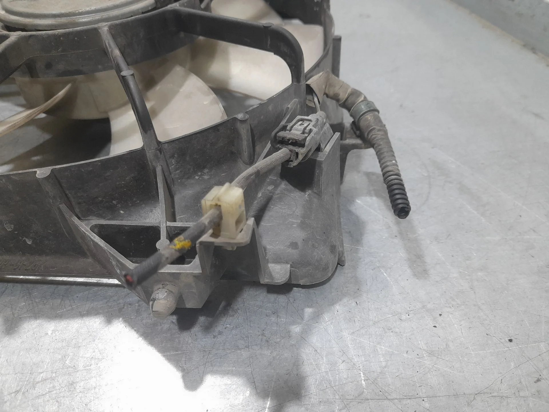 Electroventilador para Honda Insight (Ze_)