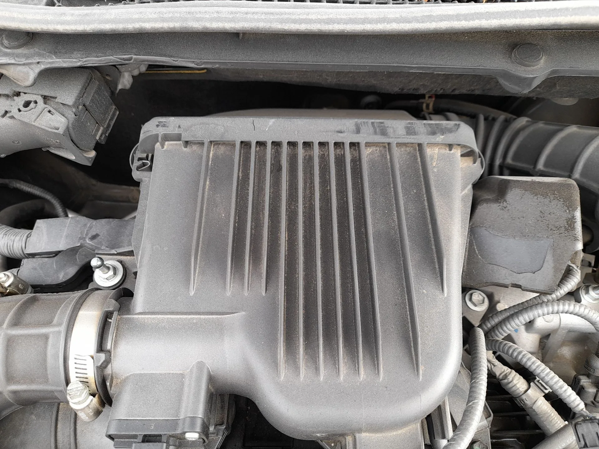 Carcasa Filtro Aire para Suzuki Swift V (Az)