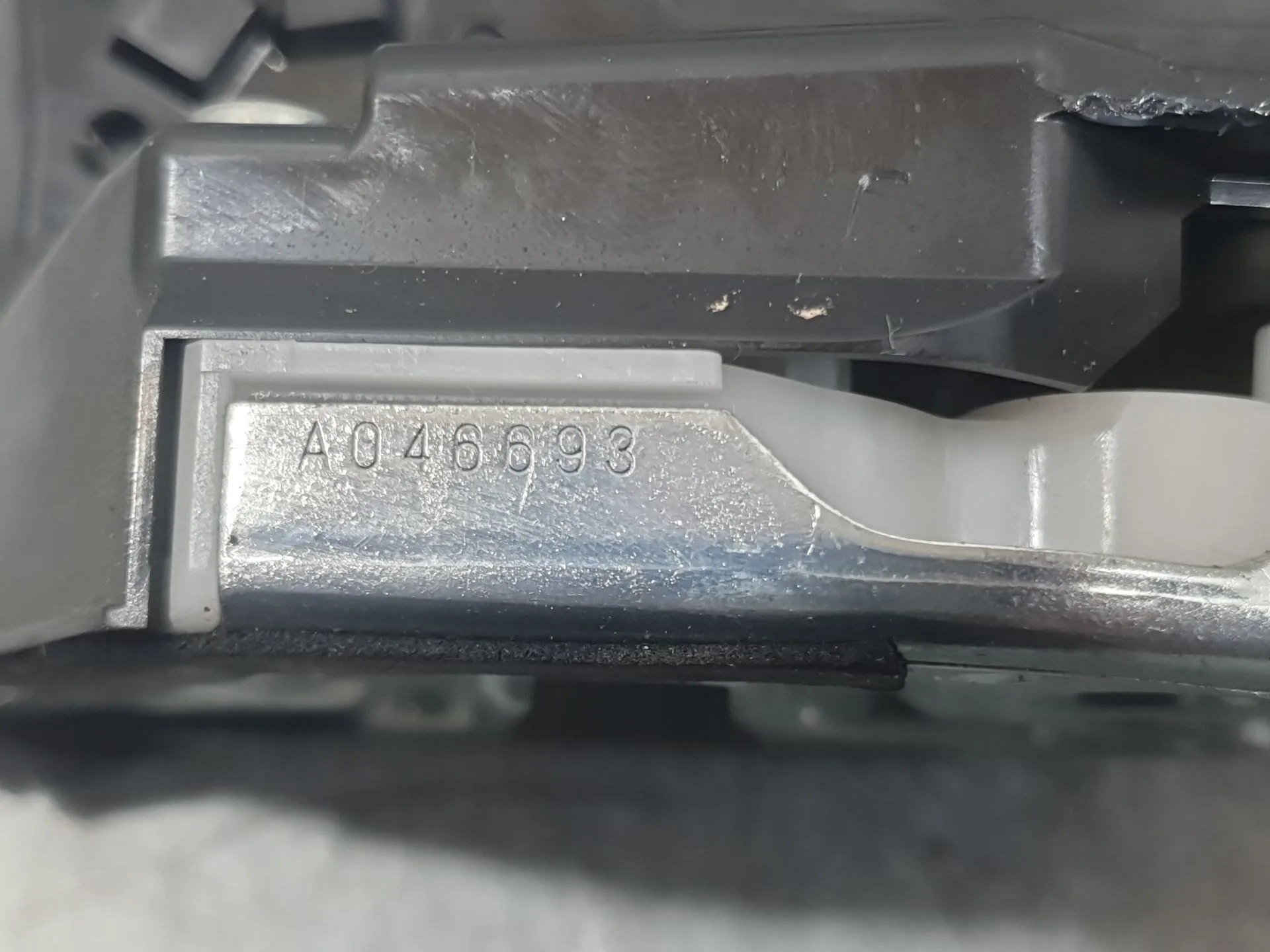 Cerradura Puerta Trasera Derecha para Suzuki Swift V (Az)