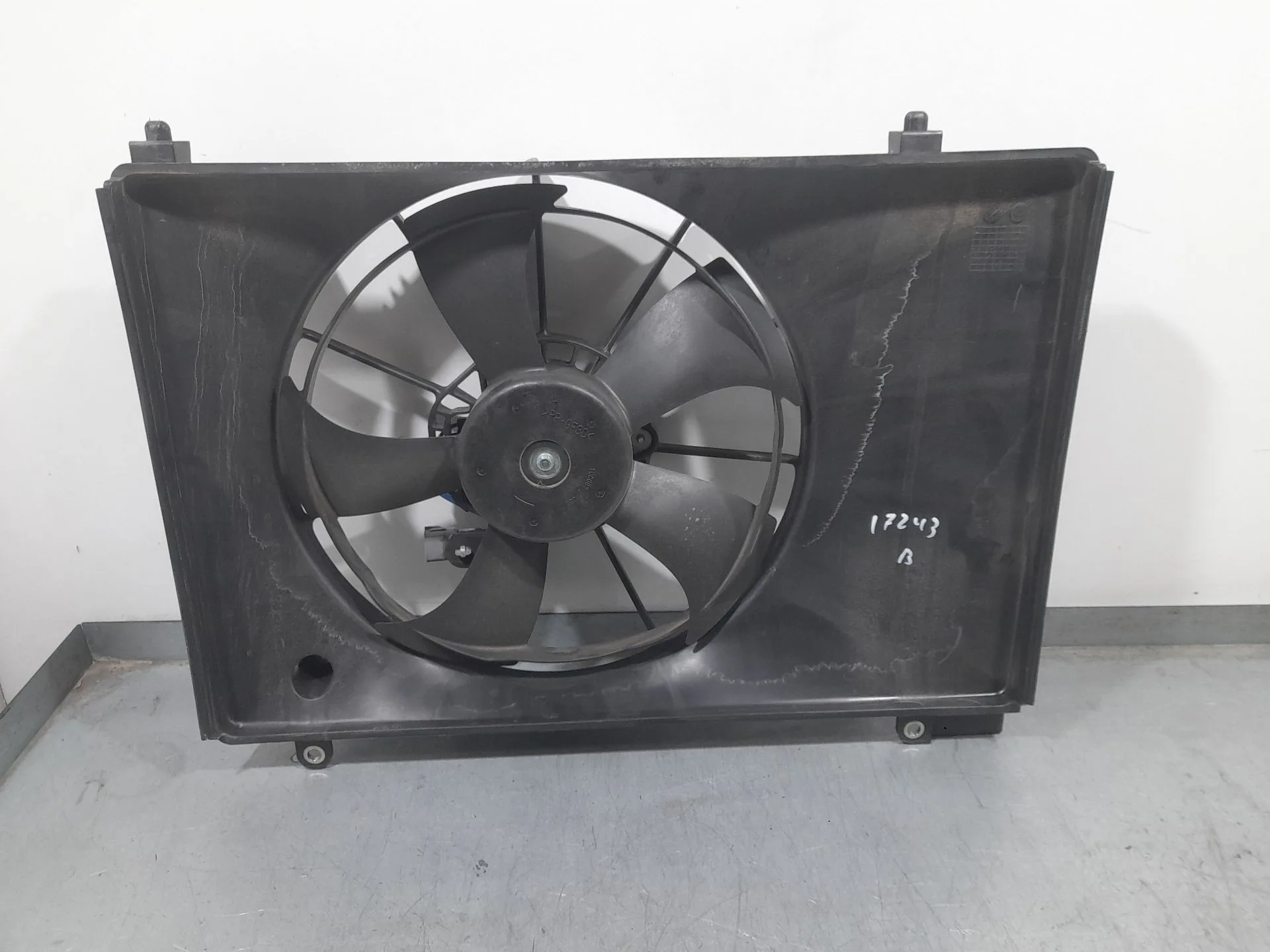Electroventilador para Suzuki Swift V (Az)