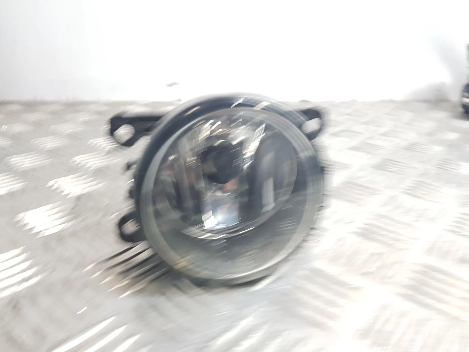 Faro Antiniebla Derecho para Suzuki Swift V (Az)