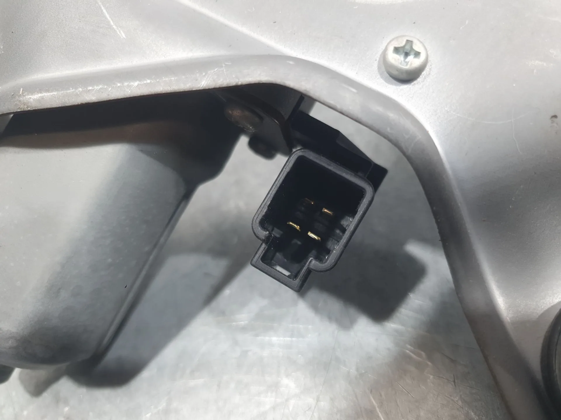 Motor Limpia Trasero para Suzuki Swift V (Az)