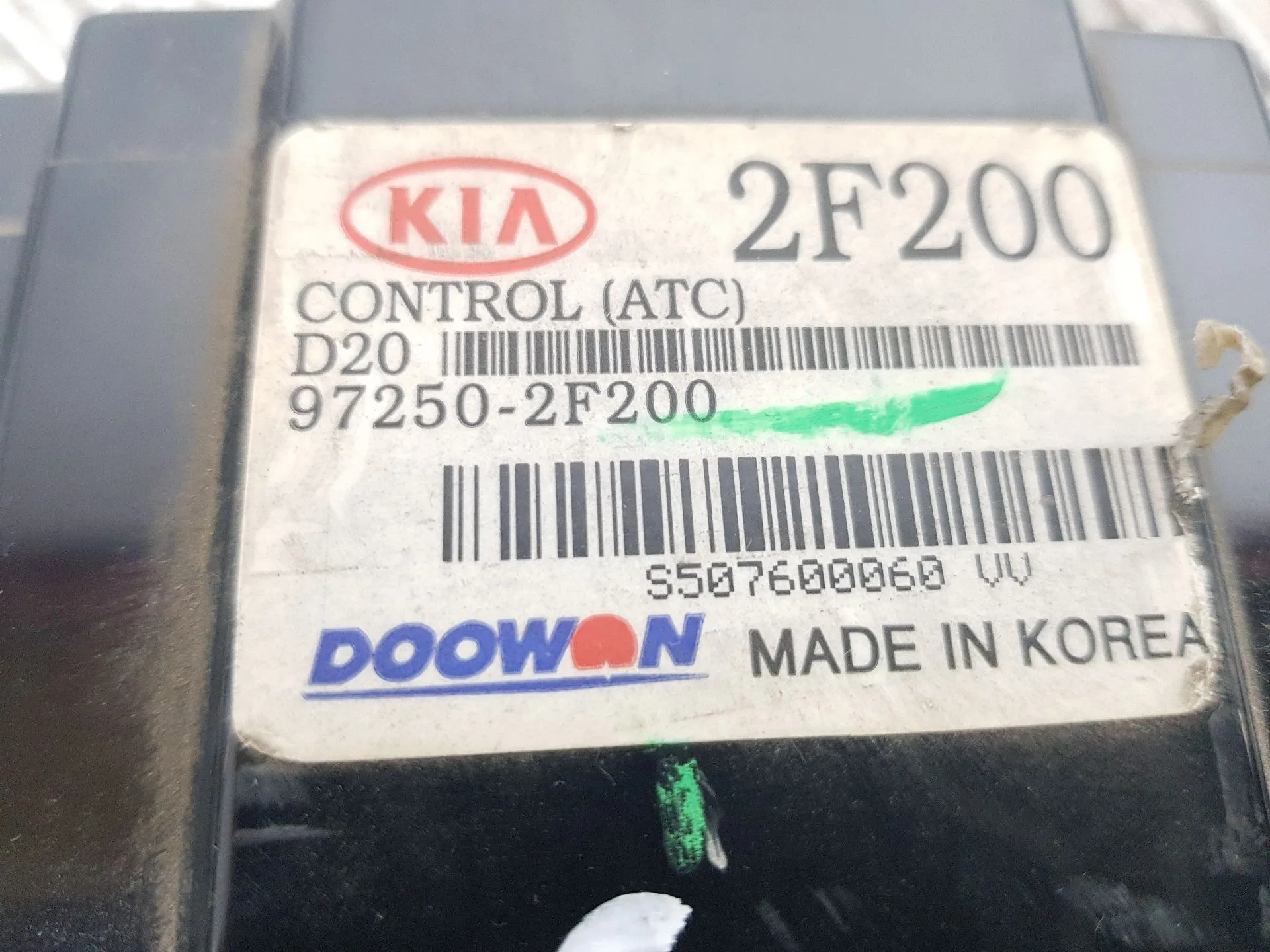 Mando Climatizador para Kia Cerato I Sedan (Ld)