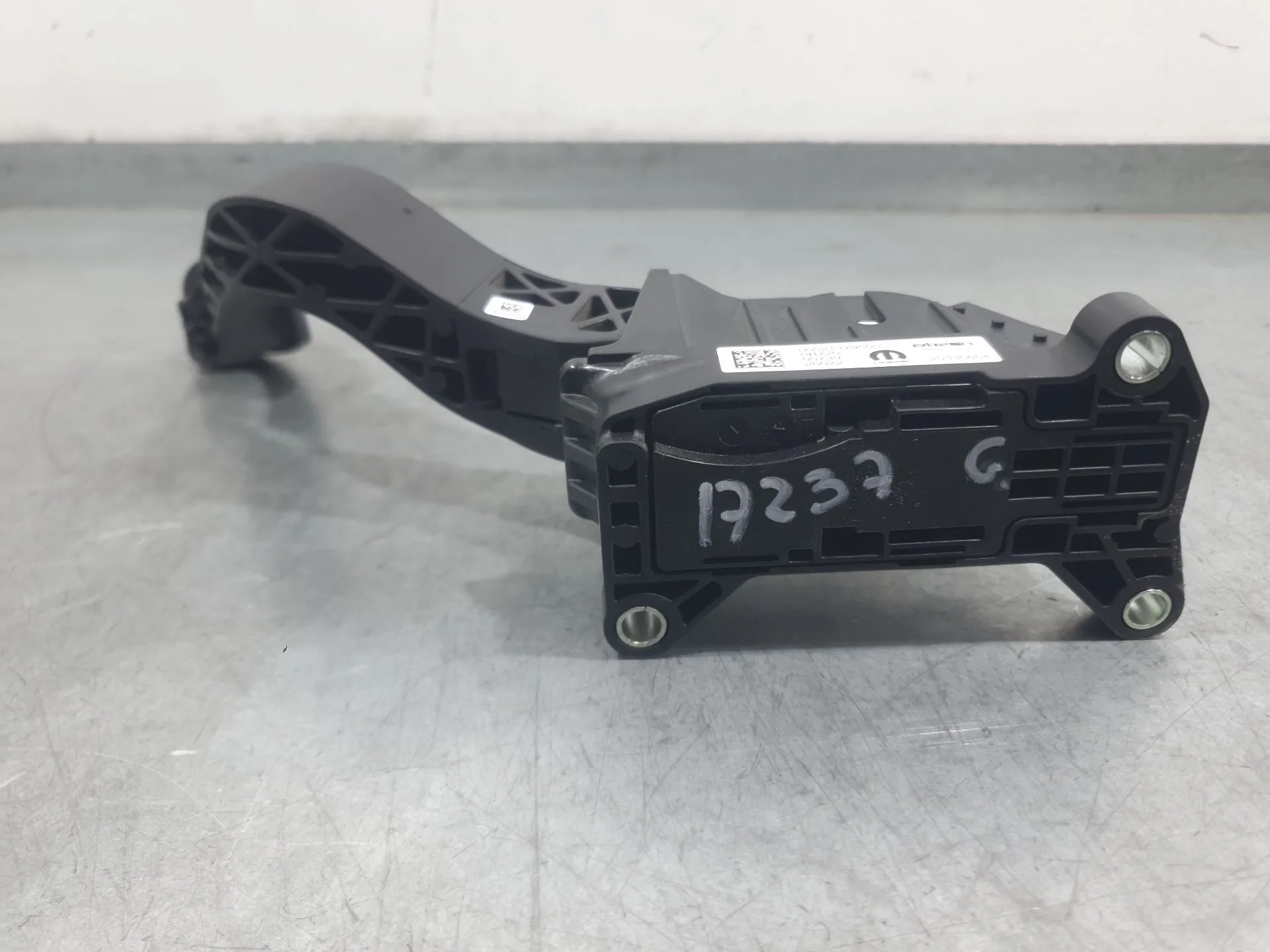 Potenciometro Pedal para Fiat 500E (332_)