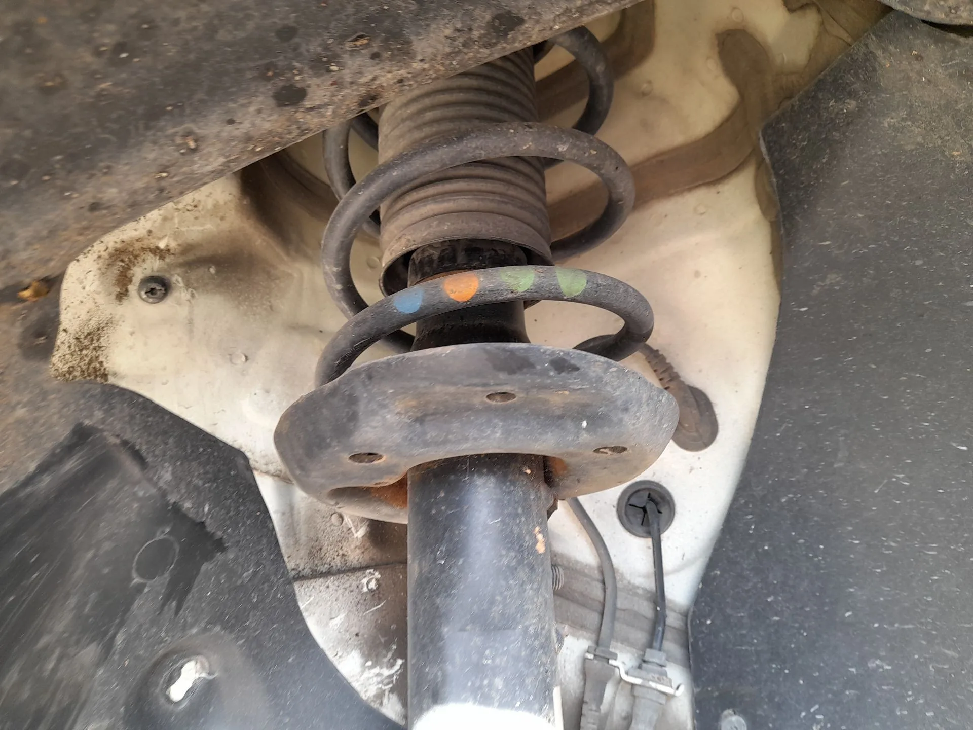 Amortiguador Delantero Izquierdo para Volkswagen Golf Vi (5K1)
