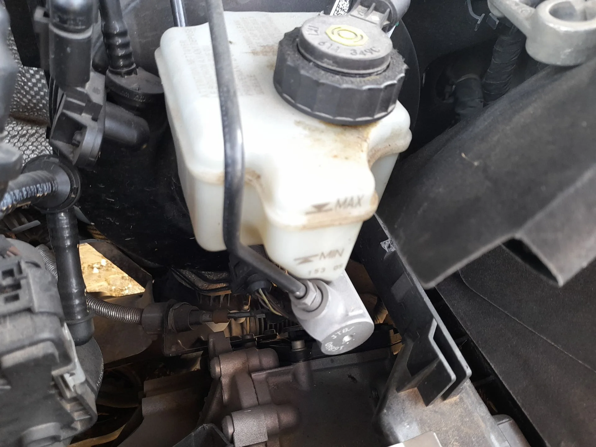 Bomba Freno para Volkswagen Golf Vi (5K1)
