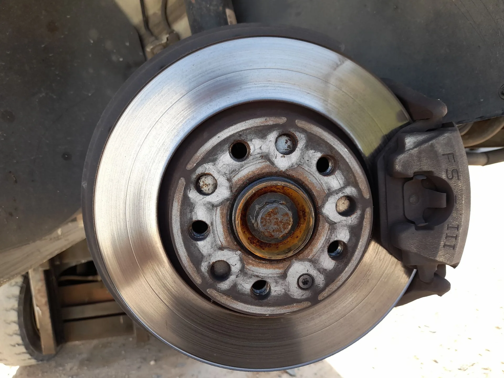 Mangueta Delantera Derecha para Volkswagen Golf Vi (5K1)