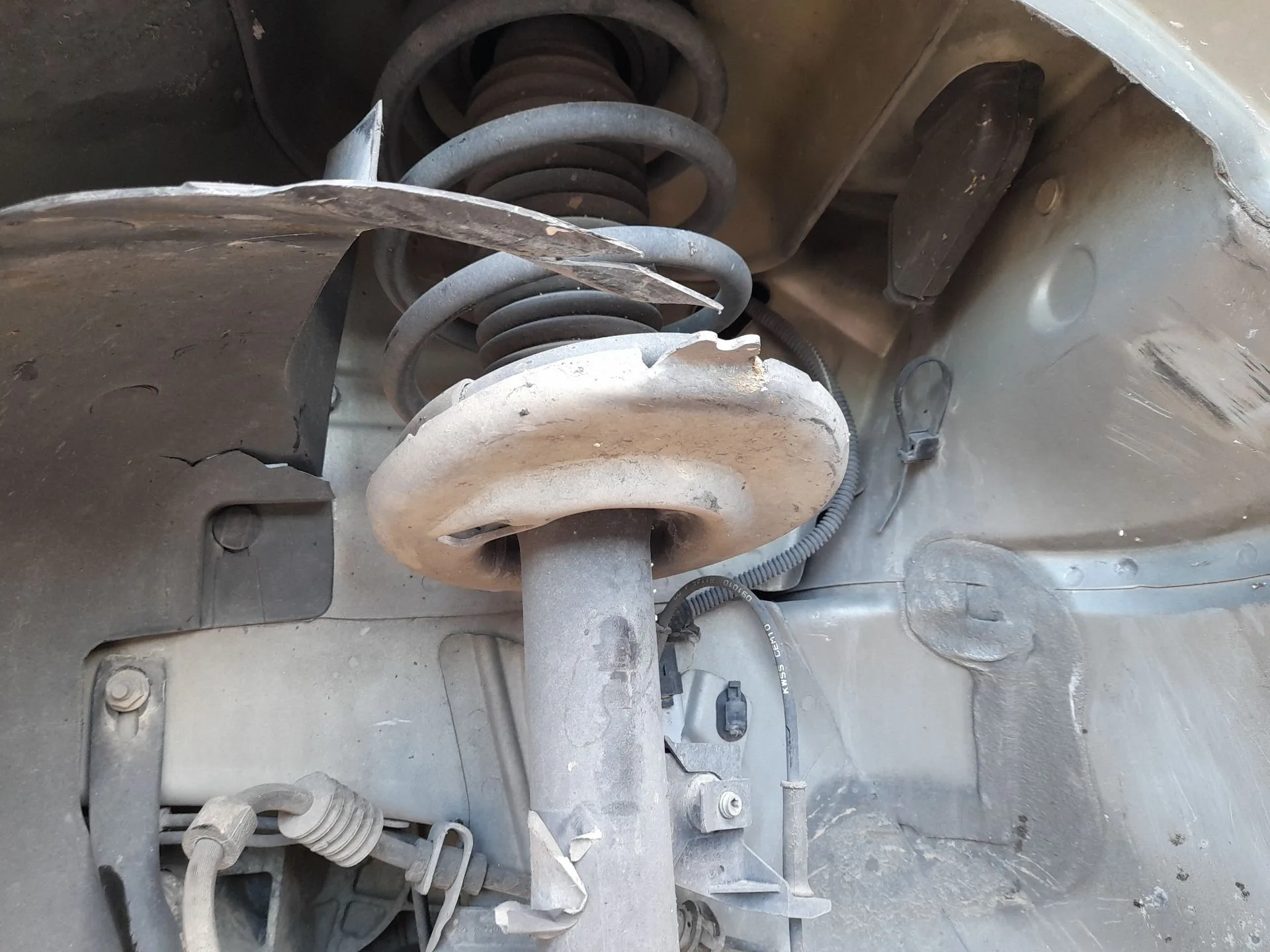 Amortiguador Delantero Izquierdo para Peugeot 5008 (0U_, 0E_)