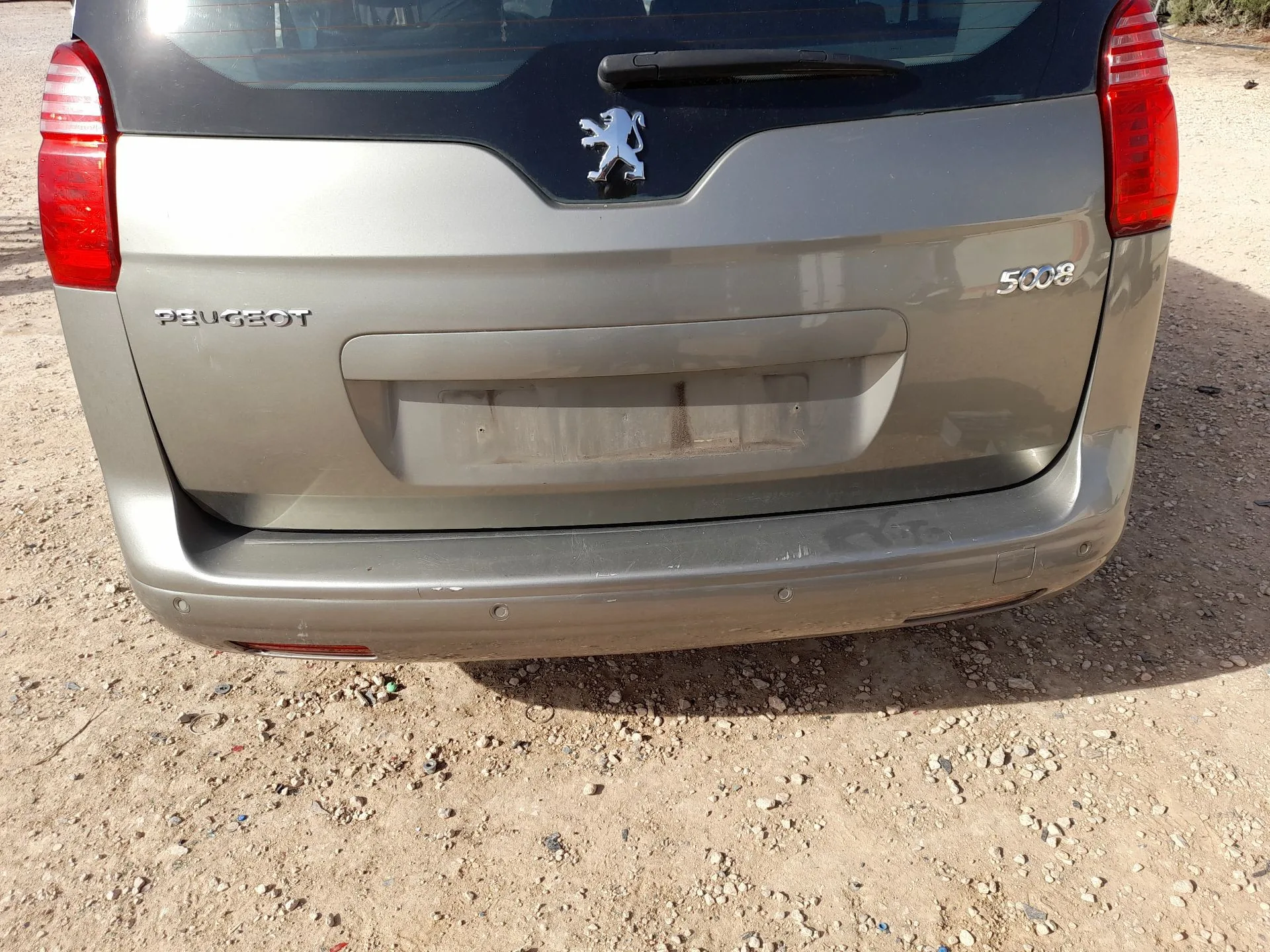 Paragolpes Trasero para Peugeot 5008 (0U_, 0E_)