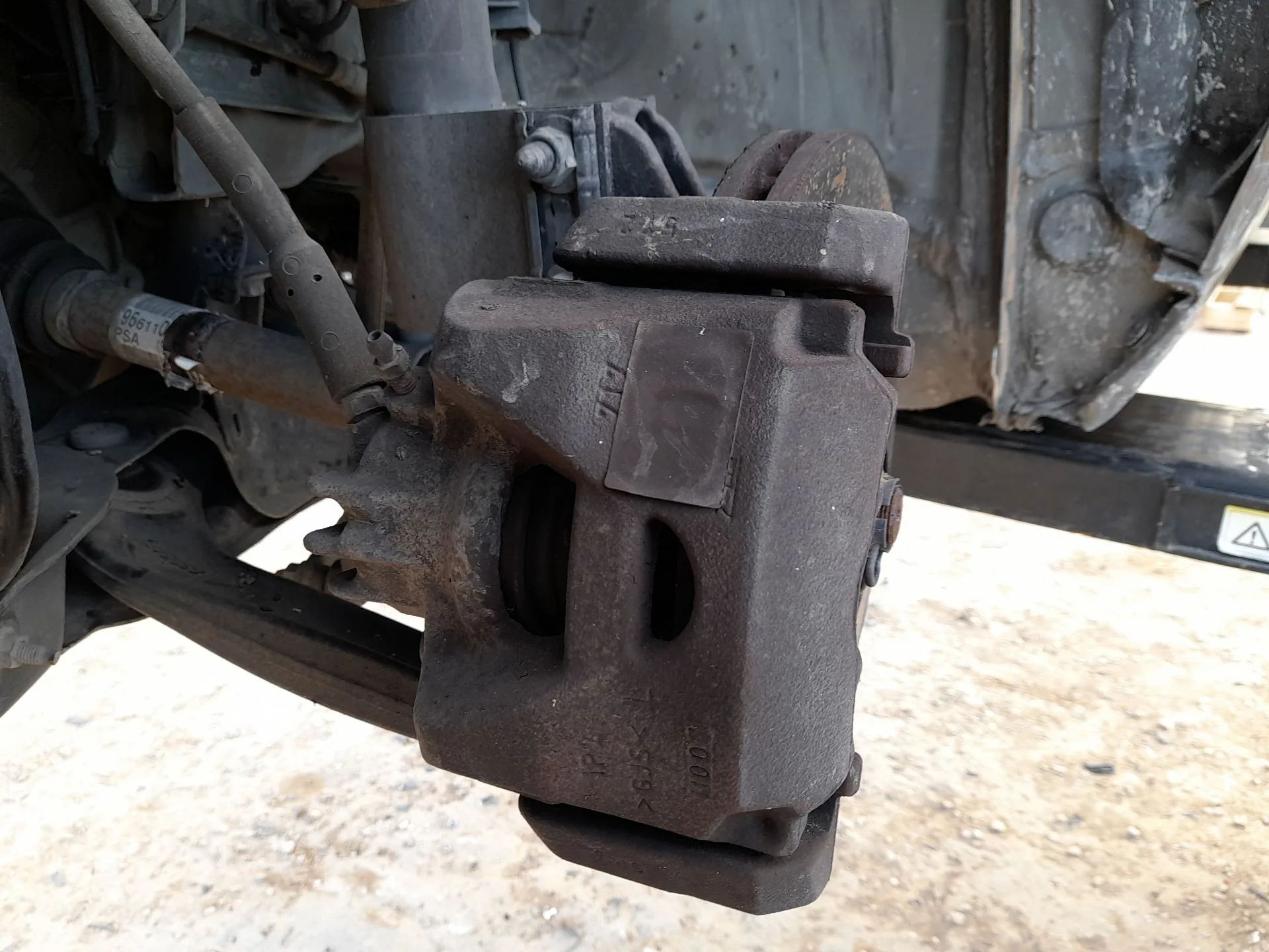 Pinza Freno Delantera Izquierda para Peugeot 5008 (0U_, 0E_)