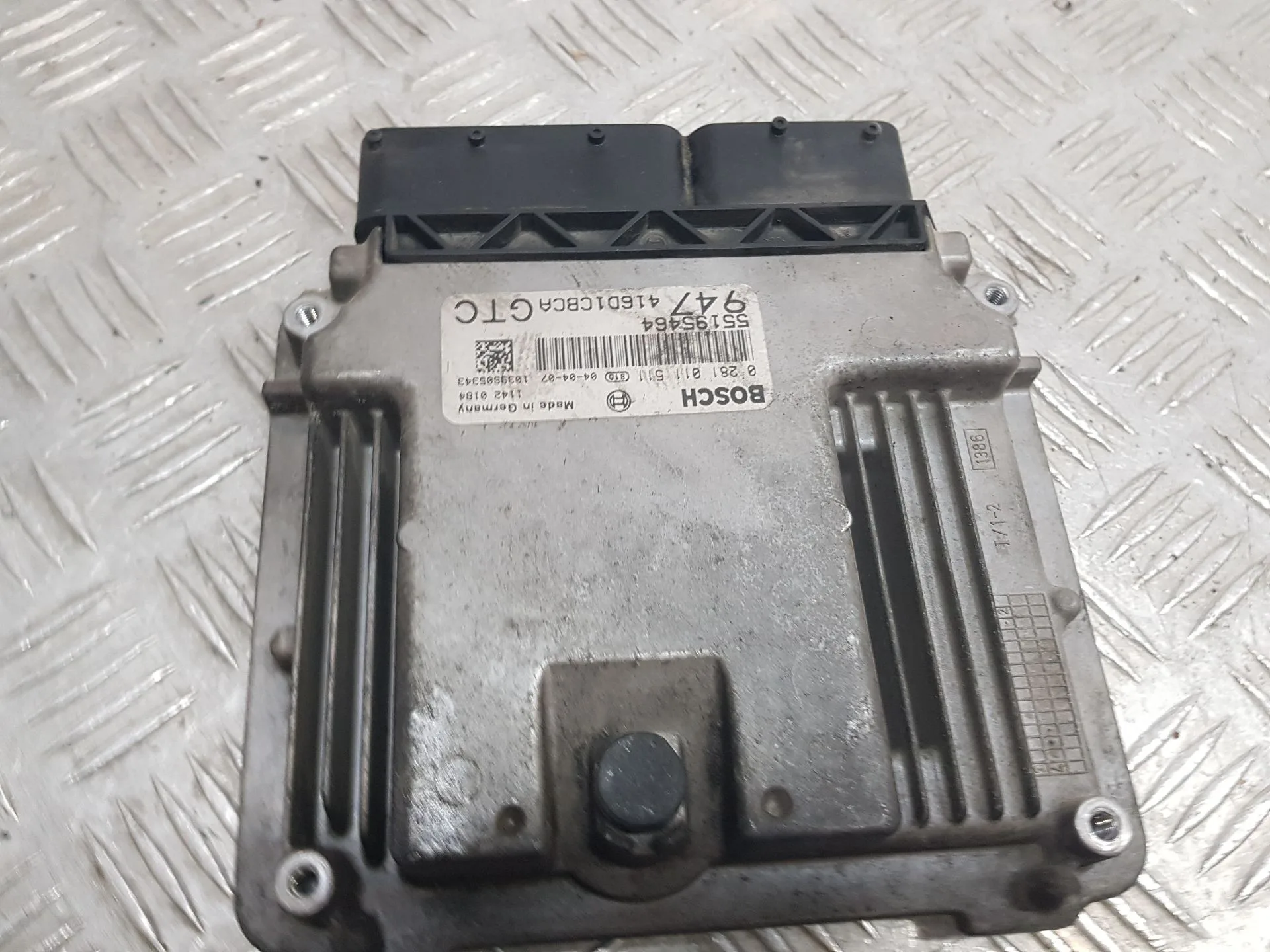 Centralita Motor Uce para Alfa Romeo Gt (125)