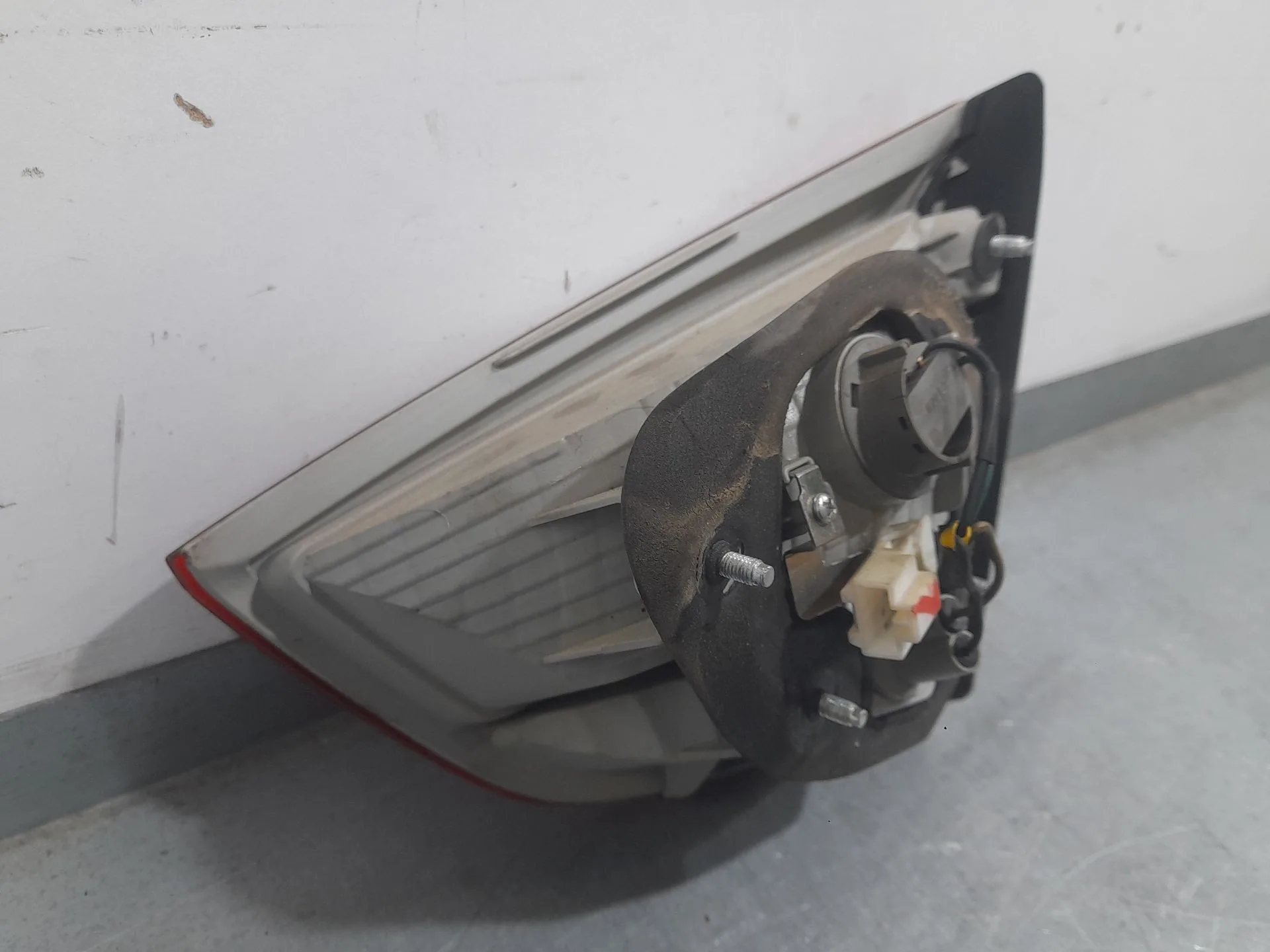 Piloto Trasero Izquierdo Interior para Hyundai Ix35 (Lm, El, Elh)