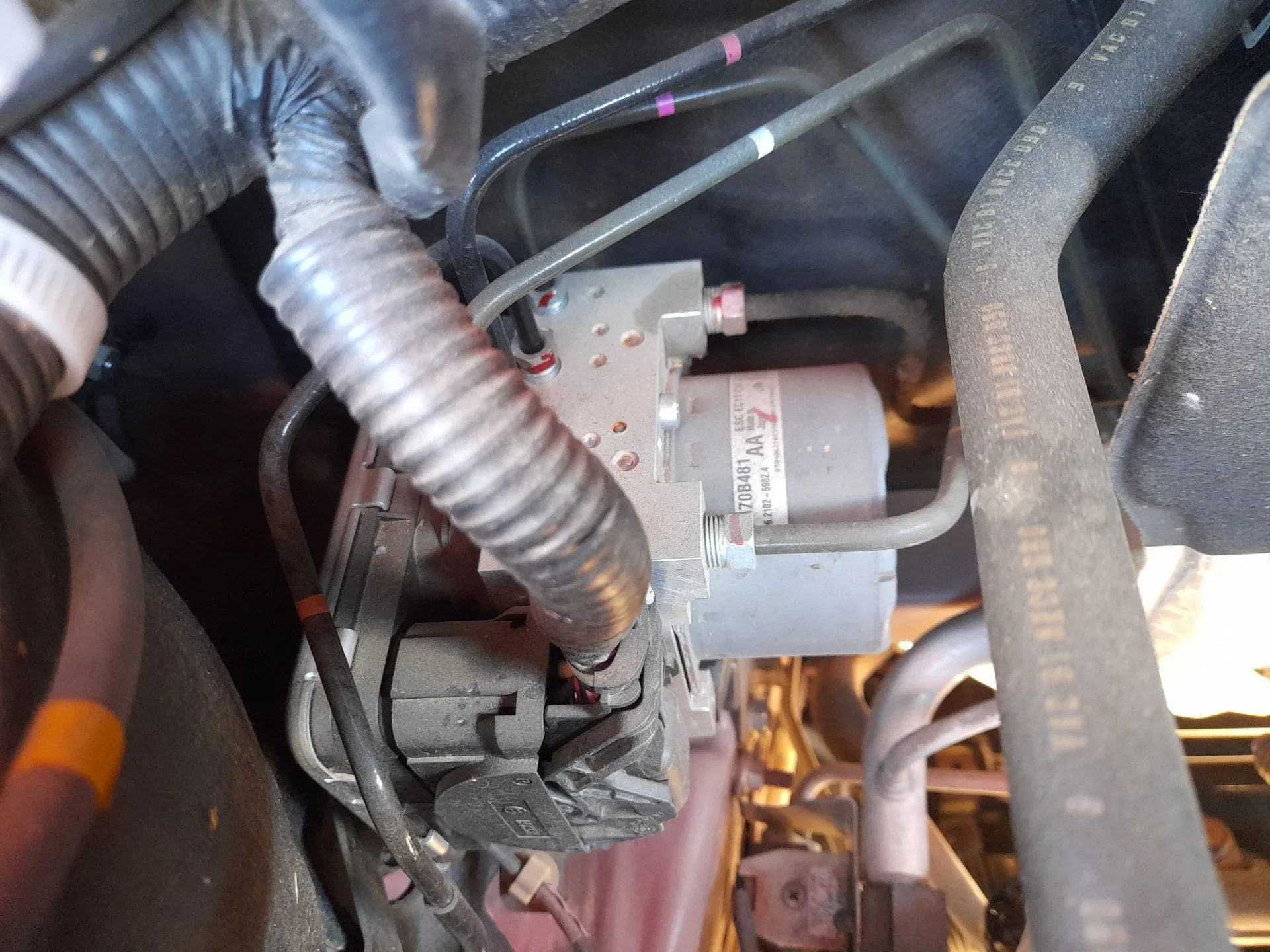 Abs para Mitsubishi Outlander Iii (Gf_W, Gg_W)