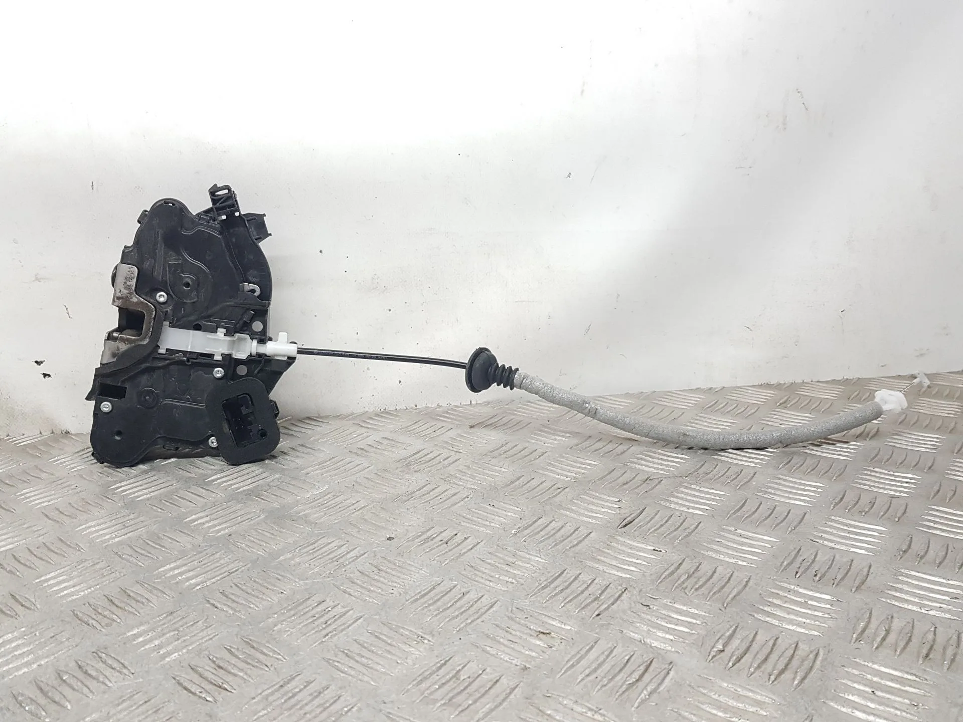 Cerradura Puerta Delantera Derecha para Skoda Fabia Iv (Pj3)