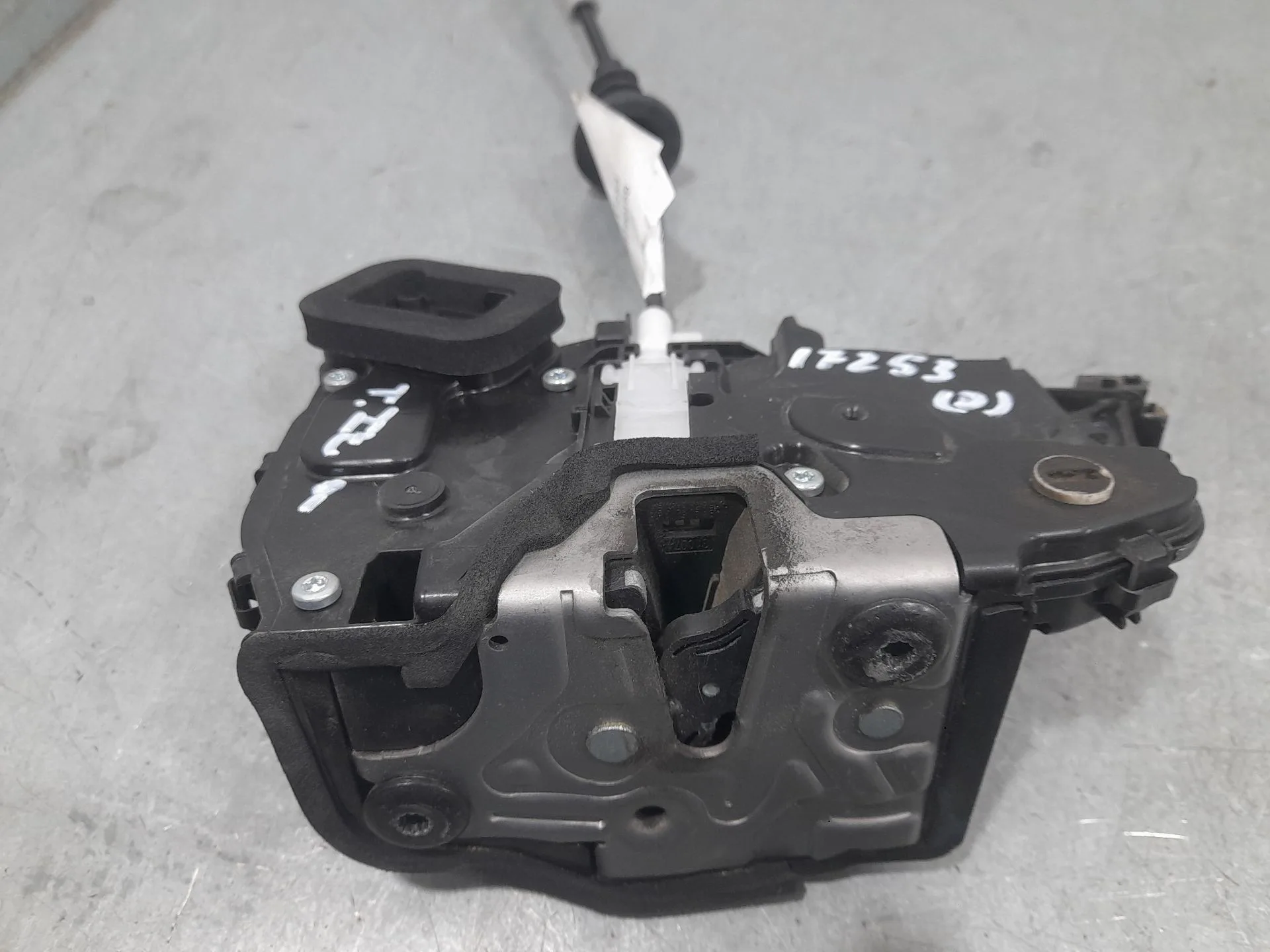 Cerradura Puerta Trasera Izquierda para Skoda Fabia Iv (Pj3)