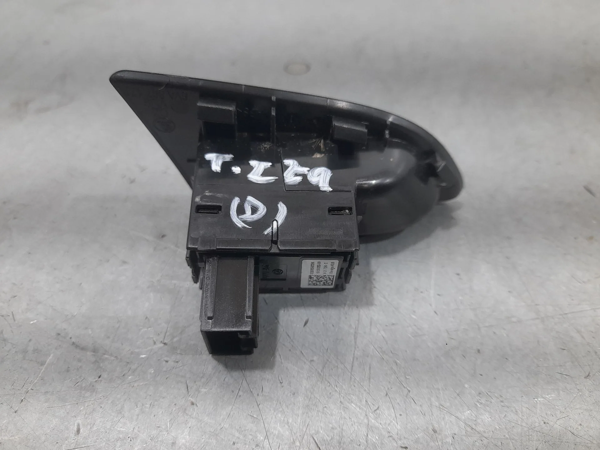 Mando Elevalunas Trasero Izquierdo para Skoda Fabia Iv (Pj3)