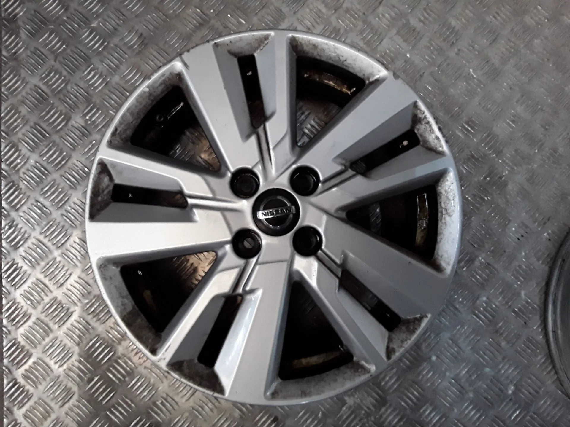 Juego Llantas Aluminio para Nissan Micra V (K14)
