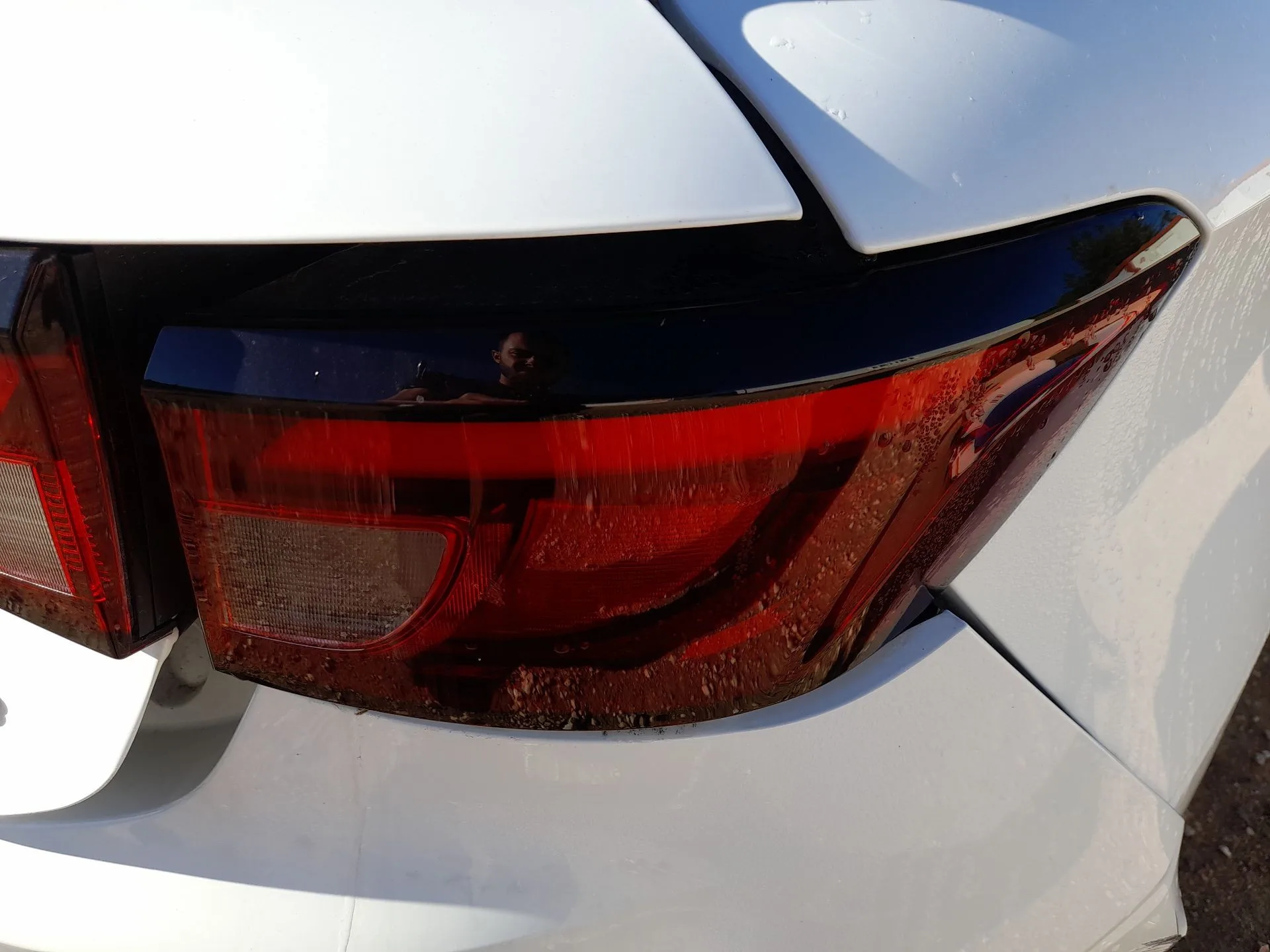 Piloto Trasero Derecho Exterior para Mg Mg 3 (5Fp)