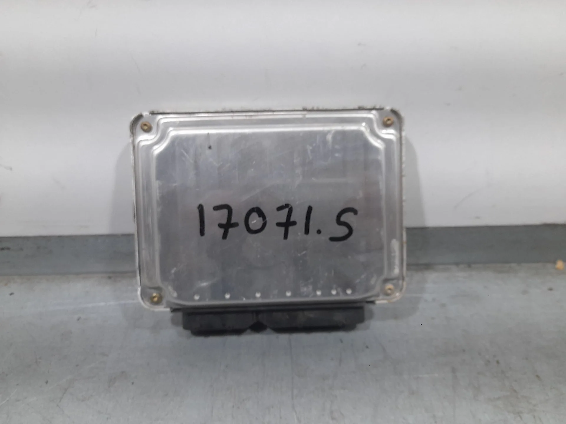 Centralita Motor Uce para Porsche Cayenne (9Pa)