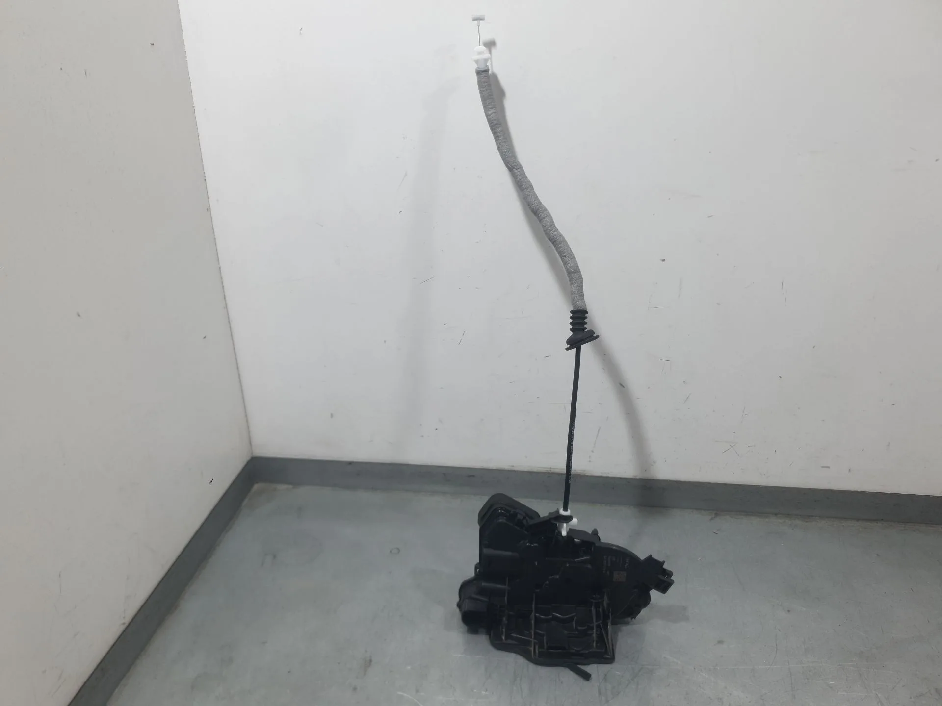 Cerradura Puerta Delantera Derecha para Skoda Octavia Iv (Nx3, Nn3, Pv3)