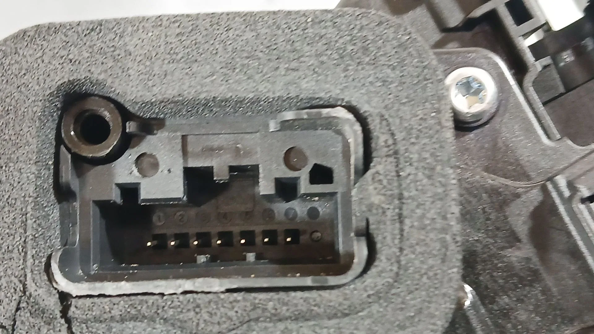 Cerradura Puerta Delantera Izquierda para Skoda Octavia Iv (Nx3, Nn3, Pv3)