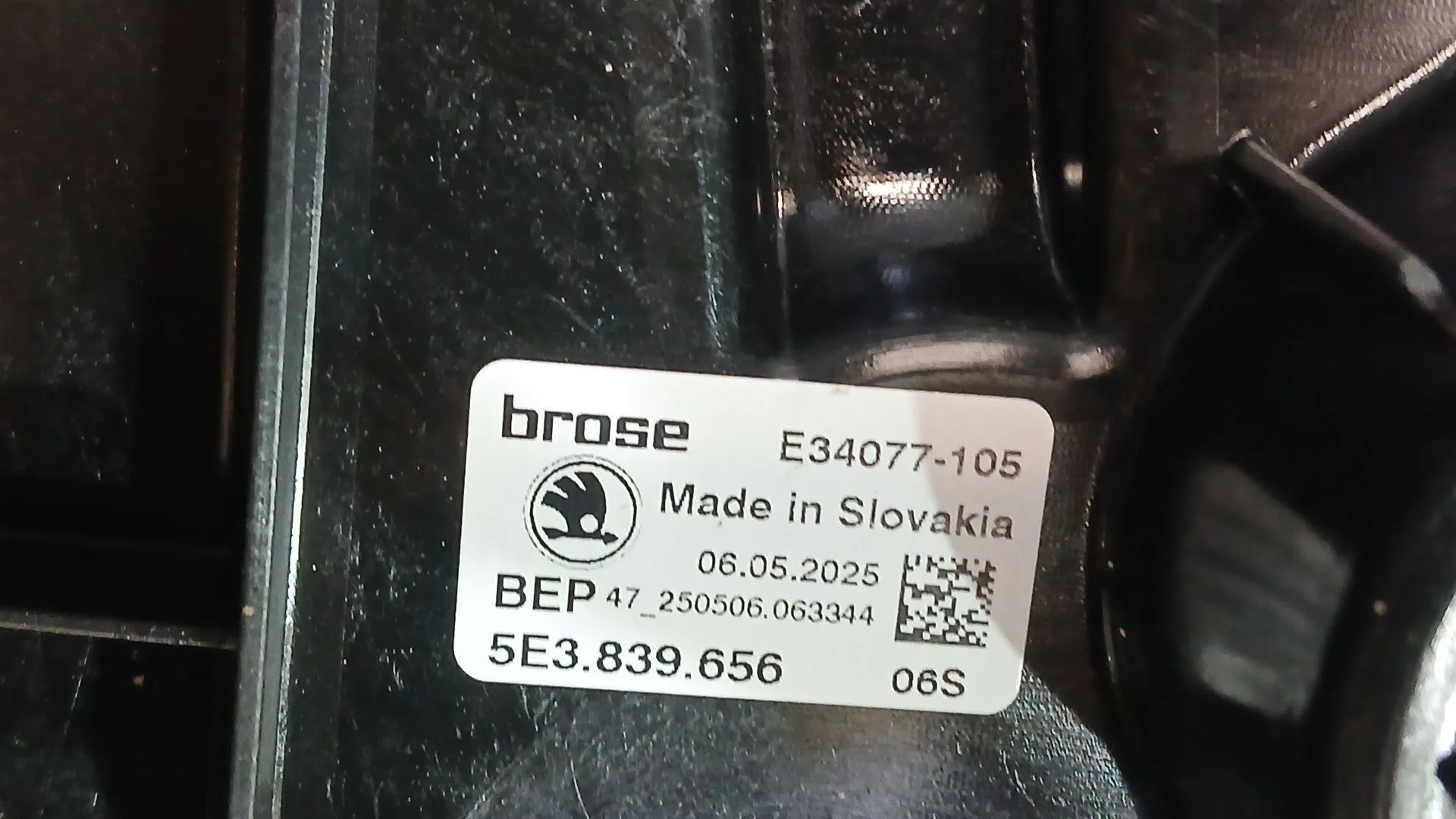 Elevalunas Trasero Derecho para Skoda Octavia Iv (Nx3, Nn3, Pv3)