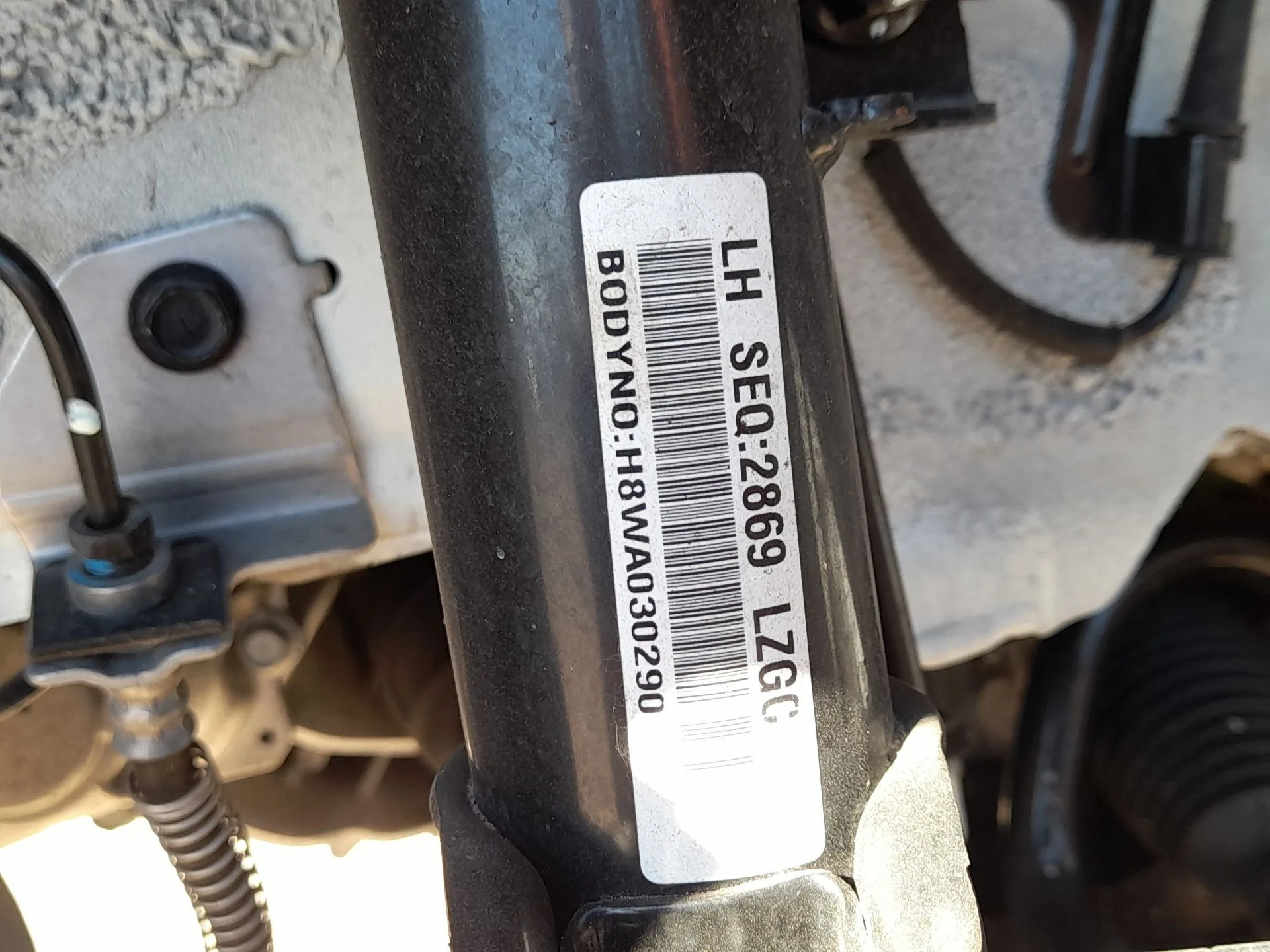 Amortiguador Delantero Izquierdo para Kia Stonic (Yb)