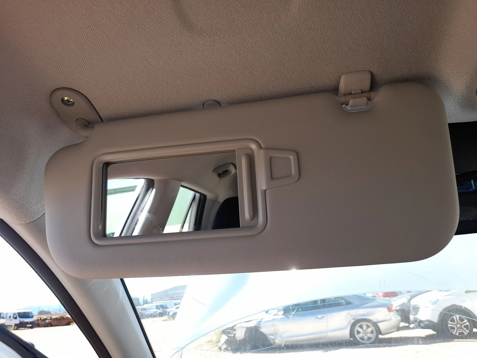 Parasol Izquierdo para Kia Stonic (Yb)