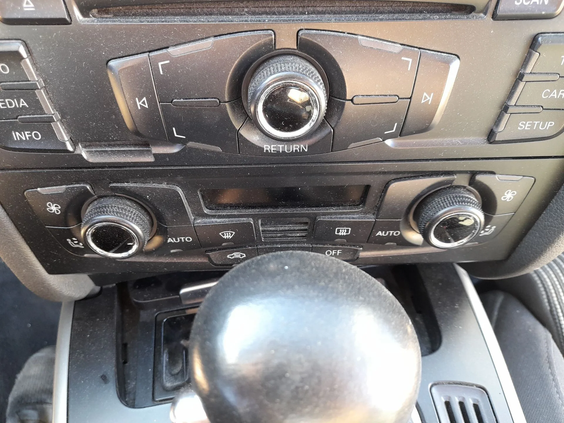 Mando Climatizador para Audi A5 (8T3)